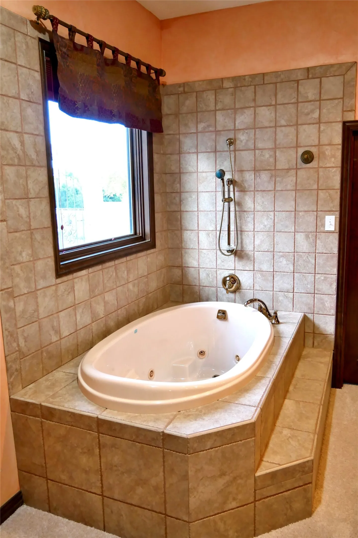 Farm For Sale in Hood County , 3200 Meander Road, Granbury, Texas 76049, 4 Bedrooms, 4 Bathrooms, 3 Garage spaces, 4,400 Sqft, built in 2005, Price $3,695,987, mls#21340281, Real Estate Agent in Granbury, Homes For Sale in Hood county, Homes For Sale in Granbury, Realtor in Granbury Texas, Real Estate Brokerage Independent Realty Texas, Luminita Cordes Realtor
