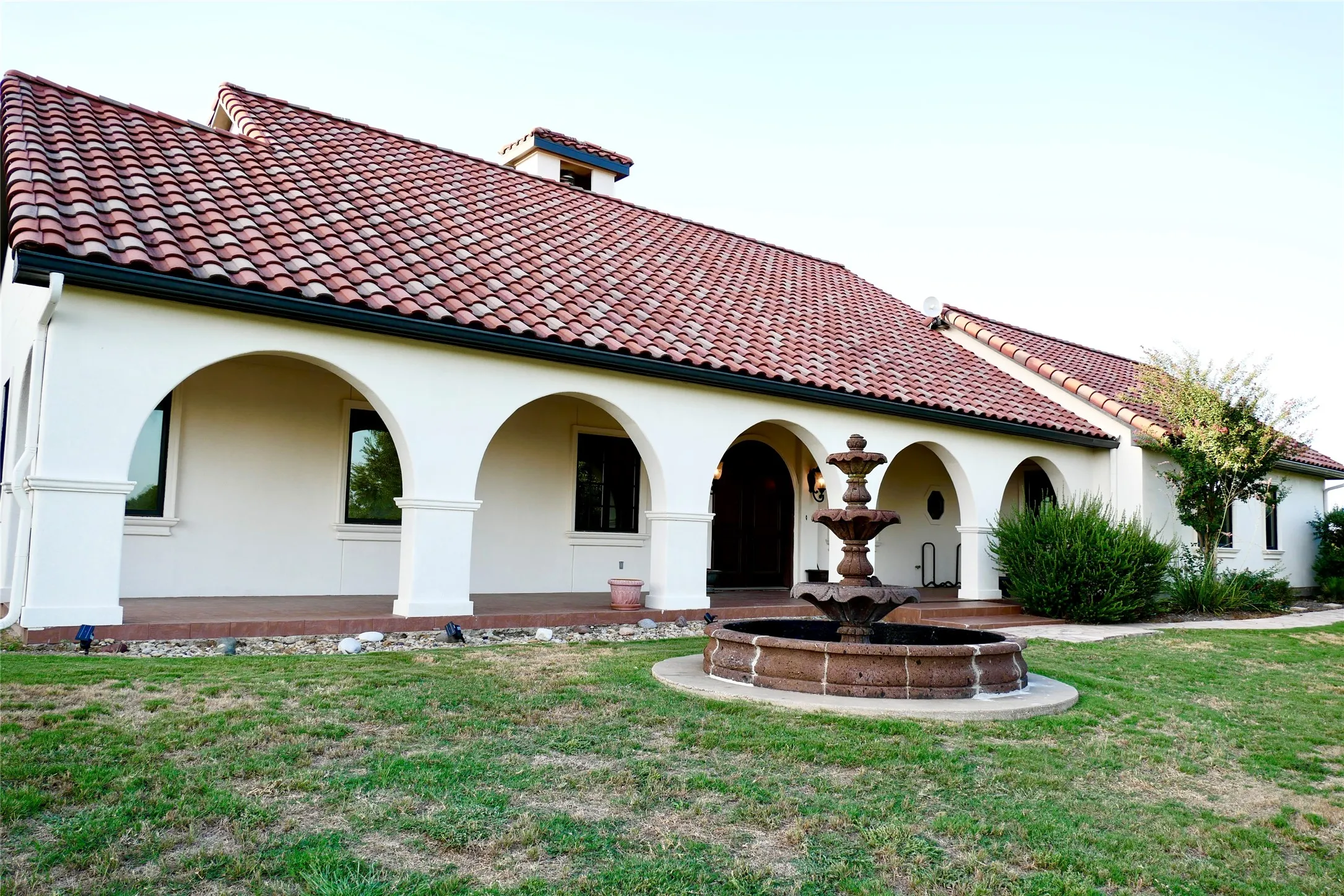 Farm For Sale in Hood County , 3200 Meander Road, Granbury, Texas 76049, 4 Bedrooms, 4 Bathrooms, 3 Garage spaces, 4,400 Sqft, built in 2005, Price $3,695,987, mls#21340281, Real Estate Agent in Granbury, Homes For Sale in Hood county, Homes For Sale in Granbury, Realtor in Granbury Texas, Real Estate Brokerage Independent Realty Texas, Luminita Cordes Realtor