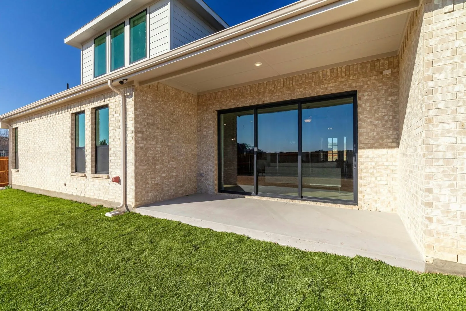 Single Family Residence For Sale in Dallas County , 974 Richard Pittmon Drive, De Soto, Texas 75115, 4 Bedroom, 4 Bathroom, 2 Garage spaces, 3,137 Sqft, built in 2024, mls#21340782, Real Estate Agent in De Soto, Homes For Sale in Dallas county, Homes For Sale in De Soto, Realtor in De Soto Texas, Real Estate Brokerage Independent Realty Texas, Luminita Cordes Realtor