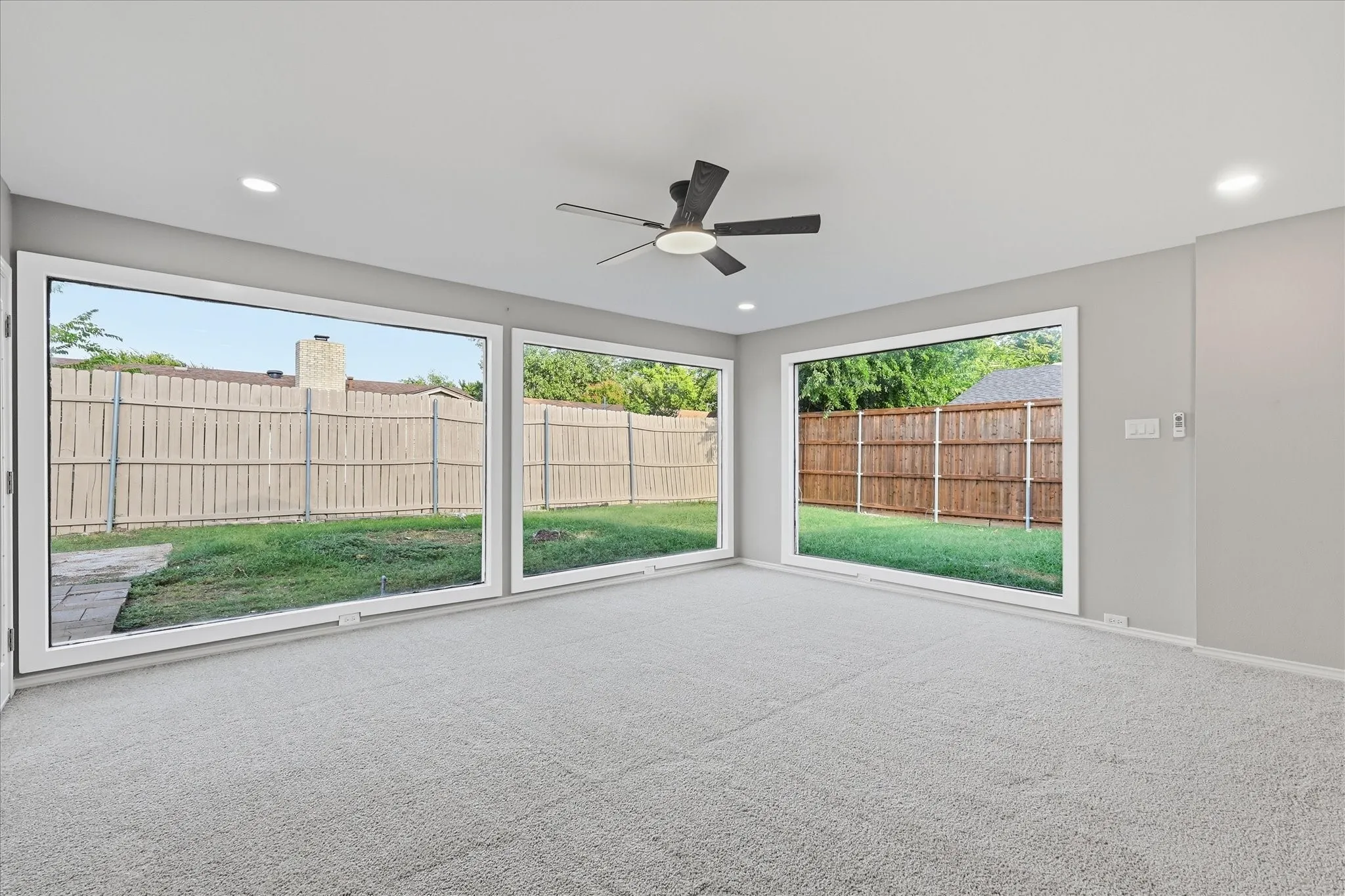 Single Family Residence For Sale in Tarrant County , 857 Twilight Trail, Grapevine, Texas 76051, 3 Bedroom, 2 Bathroom, 2 Garage spaces, 1,377 Sqft, built in 1966, mls#21339000, Real Estate Agent in Grapevine, Homes For Sale in Tarrant county, Homes For Sale in Grapevine, Realtor in Grapevine Texas, Real Estate Brokerage Independent Realty Texas, Luminita Cordes Realtor