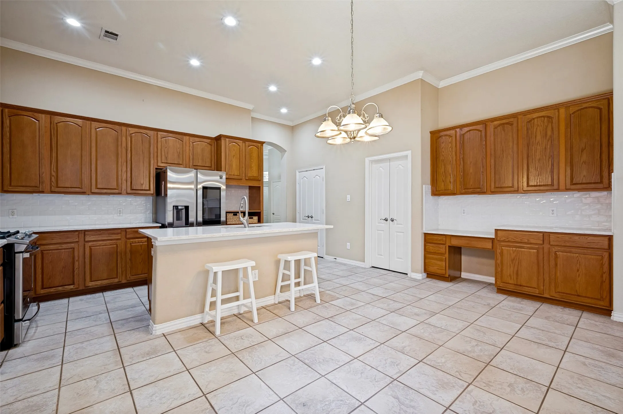 Single Family Residence For Sale in Collin County , 4582 ROCK CREEK Lane, Frisco, Texas 75034, 3 Bedroom, 2 Bathroom, 2 Garage spaces, 1,967 Sqft, built in 2004, mls#21335758, Real Estate Agent in Frisco, Homes For Sale in Collin county, Homes For Sale in Frisco, Realtor in Frisco Texas, Real Estate Brokerage Independent Realty Texas, Luminita Cordes Realtor