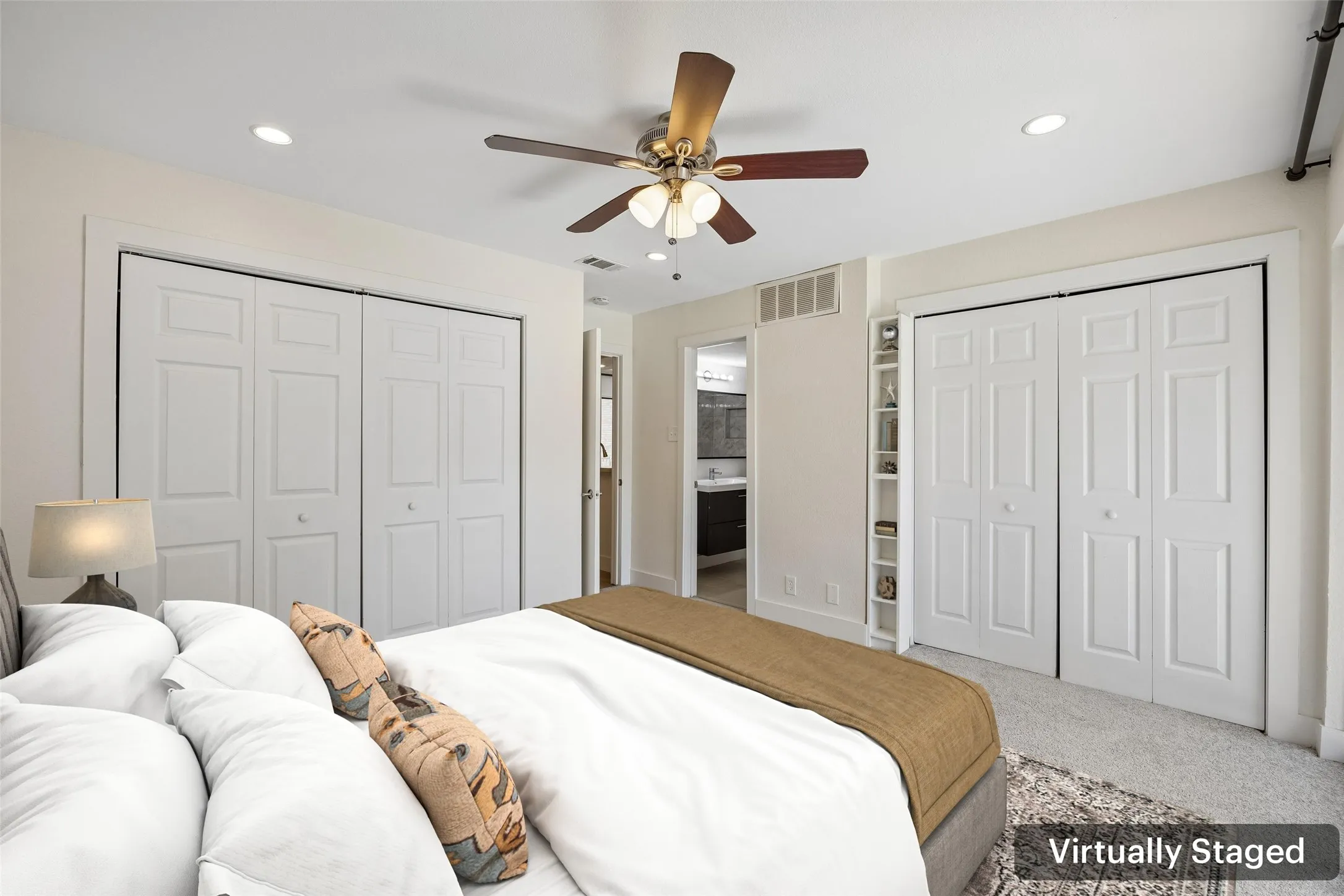 Condominium For Sale in Dallas County , 4777 Cedar Springs Road 3E, Dallas, Texas 75219, 2 Bedroom, 2 Bathroom, 2 Garage spaces, 1,015 Sqft, built in 1983, mls#21329472, Real Estate Agent in Dallas, Homes For Sale in Dallas county, Homes For Sale in Dallas, Realtor in Dallas Texas, Real Estate Brokerage Independent Realty Texas, Luminita Cordes Realtor