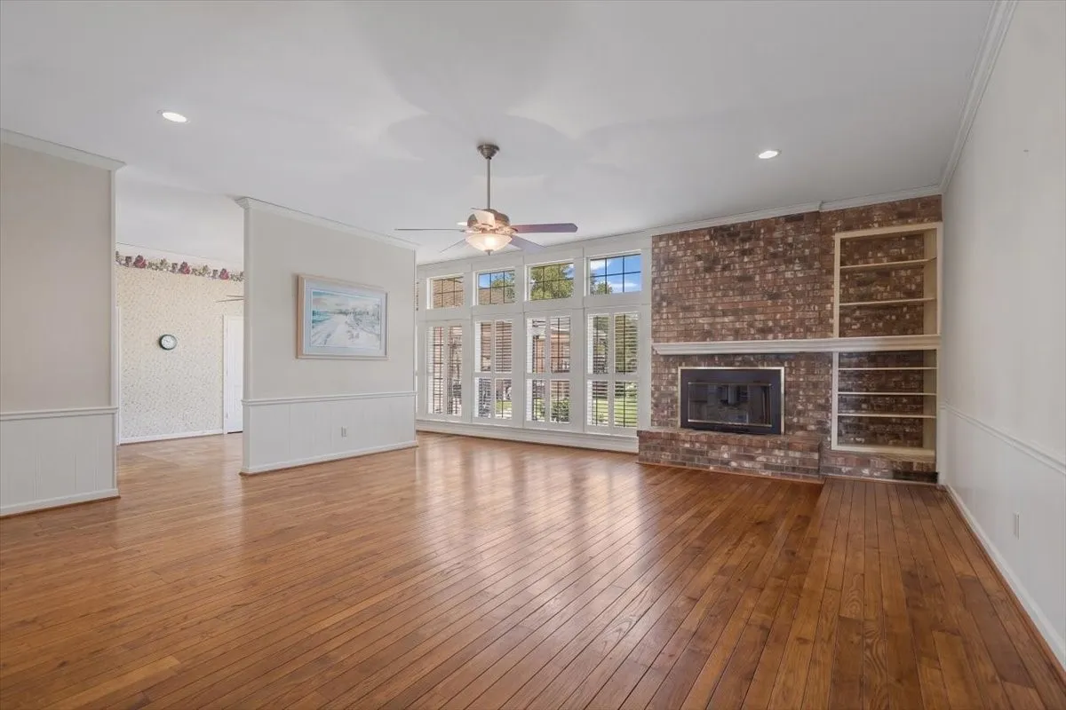 Farm For Sale in Van Zandt County , 280 Vz County Road 4821, Chandler, Texas 75758, 4 Bedroom, 4 Bathroom, 2 Garage spaces, 3,102 Sqft, built in 1994, mls#21339485, Real Estate Agent in Chandler, Homes For Sale in Van Zandt county, Homes For Sale in Chandler, Realtor in Chandler Texas, Real Estate Brokerage Independent Realty Texas, Luminita Cordes Realtor