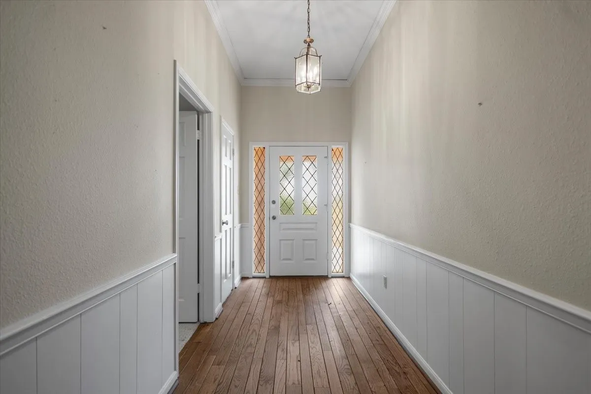 Farm For Sale in Van Zandt County , 280 Vz County Road 4821, Chandler, Texas 75758, 4 Bedroom, 4 Bathroom, 2 Garage spaces, 3,102 Sqft, built in 1994, mls#21339485, Real Estate Agent in Chandler, Homes For Sale in Van Zandt county, Homes For Sale in Chandler, Realtor in Chandler Texas, Real Estate Brokerage Independent Realty Texas, Luminita Cordes Realtor