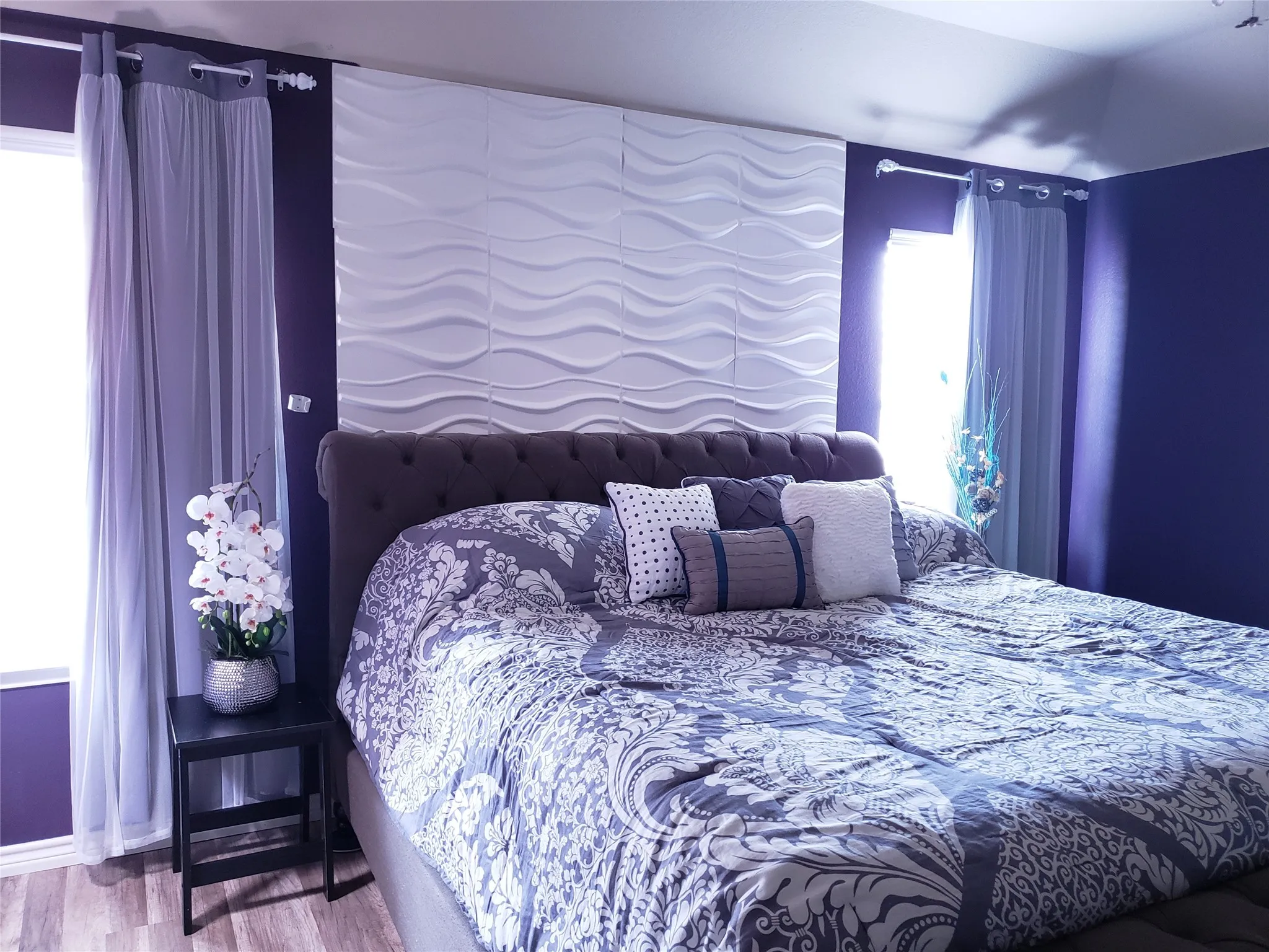 Accent wall with 3D wave panels