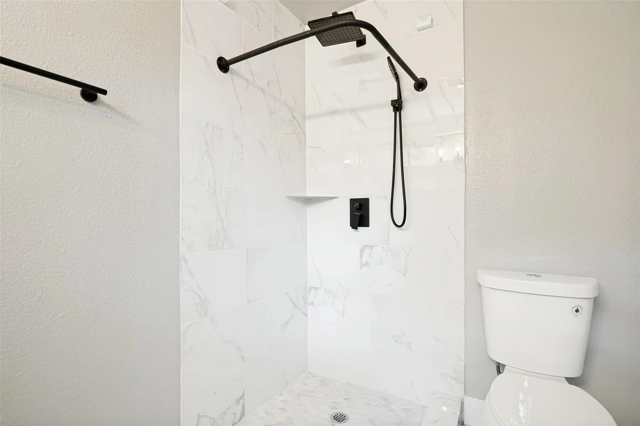 Single Family Residence For Sale in Dallas County , 4401 Ivy Drive, Mesquite, Texas 75150, 3 Bedroom, 2 Bathroom, 2 Garage spaces, 1,980 Sqft, built in 1968, mls#21341033, Real Estate Agent in Mesquite, Homes For Sale in Dallas county, Homes For Sale in Mesquite, Realtor in Mesquite Texas, Real Estate Brokerage Independent Realty Texas, Luminita Cordes Realtor