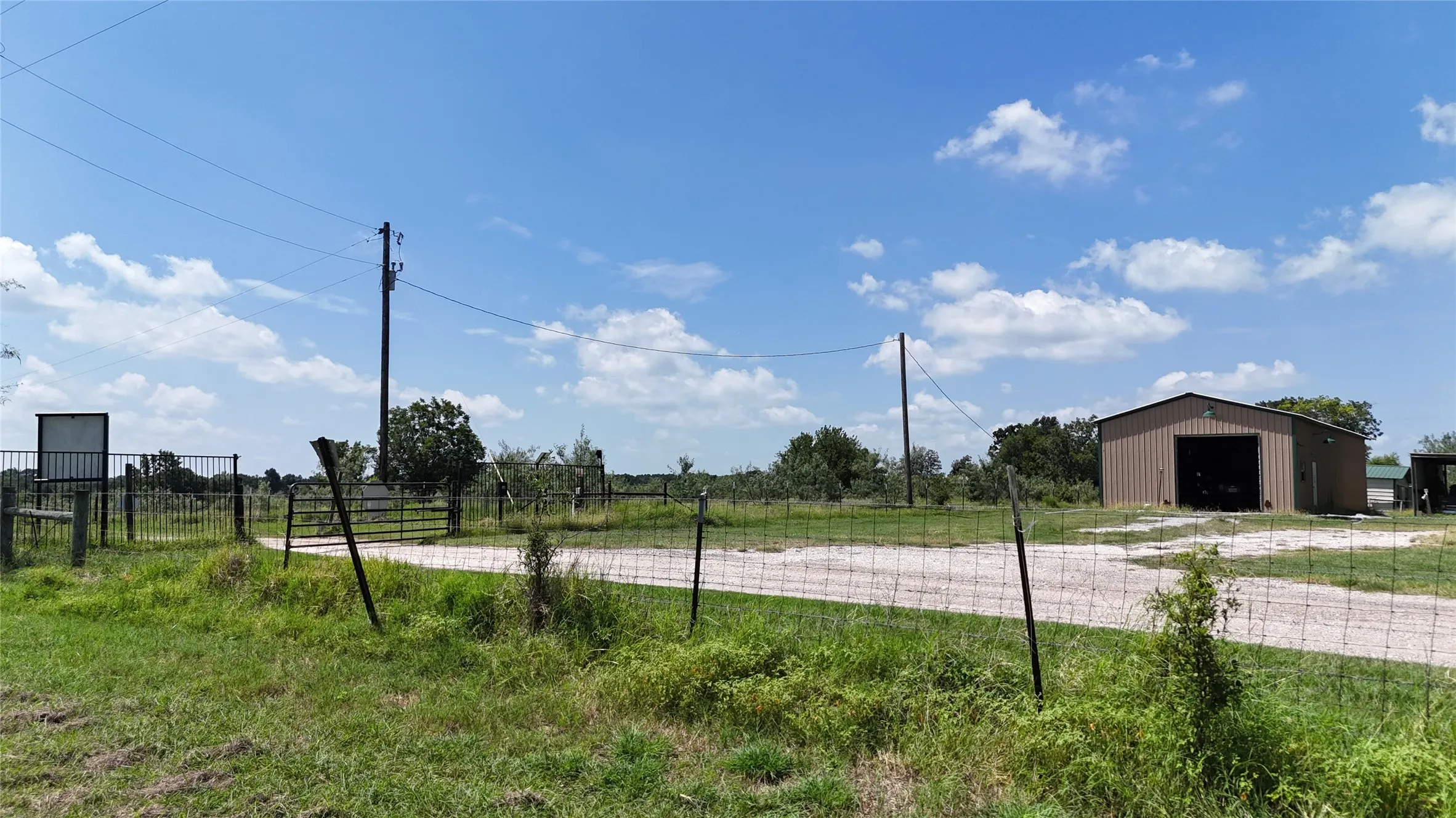 Fenceline on back of parcel.