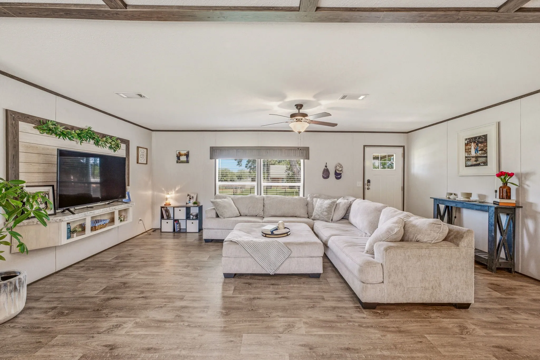 Single Family Residence For Sale in Comanche County , 936 Apache Drive, De Leon, Texas 76444, 3 Bedroom, 2 Bathroom, Garage spaces, 1,512 Sqft, built in 2020, mls#21341031, Real Estate Agent in De Leon, Homes For Sale in Comanche county, Homes For Sale in De Leon, Realtor in De Leon Texas, Real Estate Brokerage Independent Realty Texas, Luminita Cordes Realtor