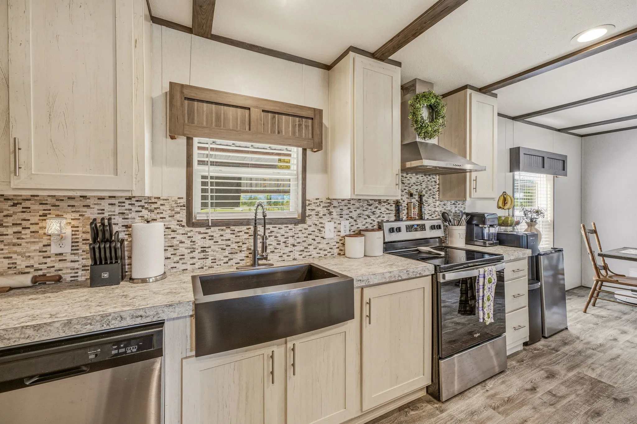 Single Family Residence For Sale in Comanche County , 936 Apache Drive, De Leon, Texas 76444, 3 Bedroom, 2 Bathroom, Garage spaces, 1,512 Sqft, built in 2020, mls#21341031, Real Estate Agent in De Leon, Homes For Sale in Comanche county, Homes For Sale in De Leon, Realtor in De Leon Texas, Real Estate Brokerage Independent Realty Texas, Luminita Cordes Realtor