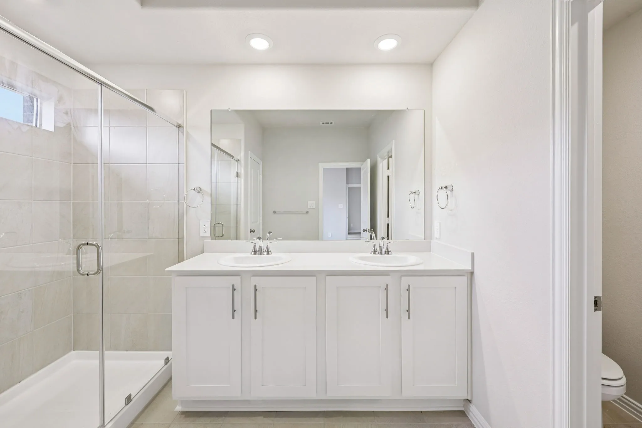 Photo is not of the actual home, but is an inspirational photo of builder’s model home and may depict options, furnishings, and/or decorator features that are not included.