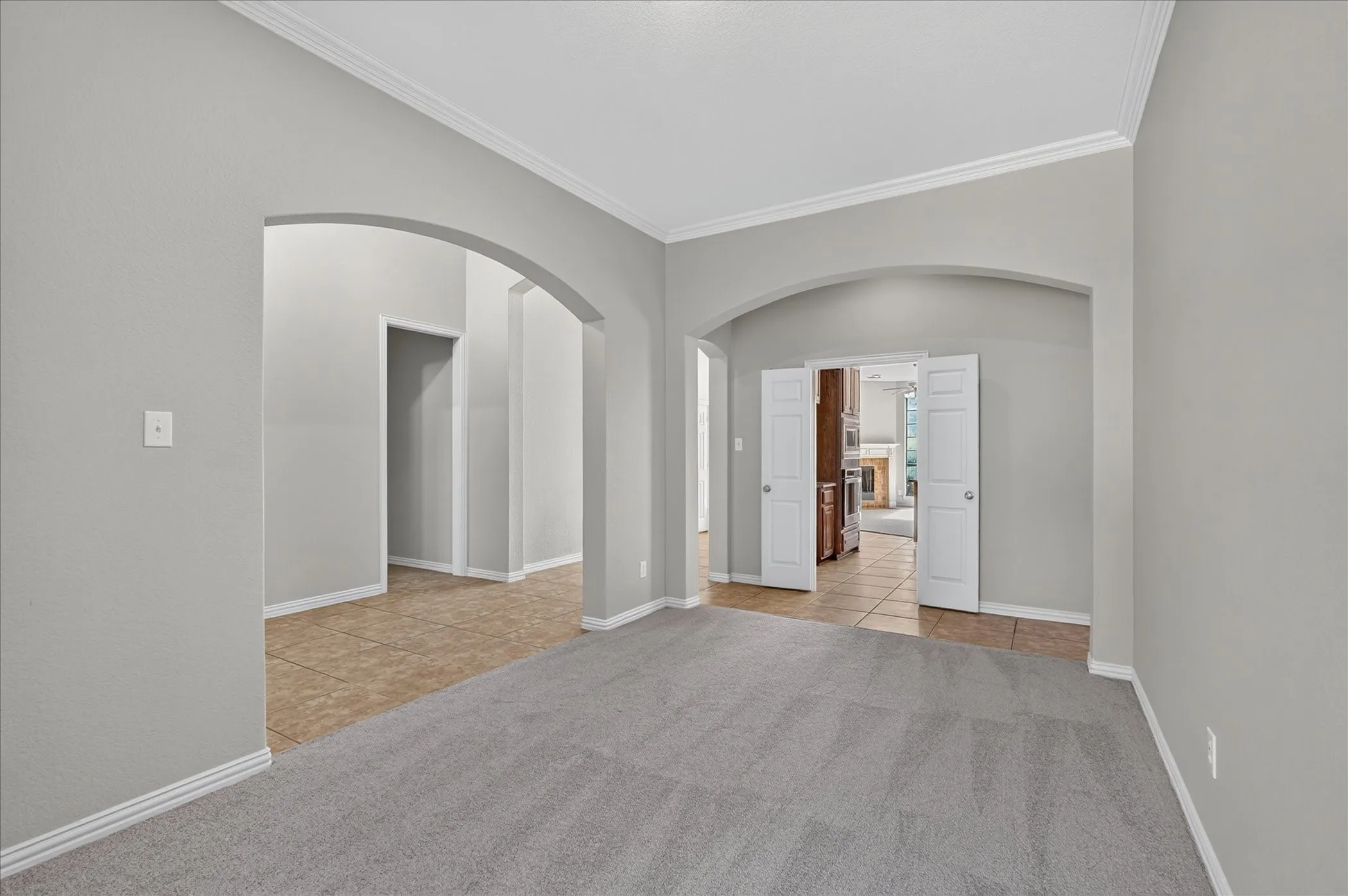 Single Family Residence For Sale in Denton County , 10987 Apple Valley Drive, Frisco, Texas 75033, 5 Bedroom, 4 Bathroom, 3 Garage spaces, 3,602 Sqft, built in 2005, mls#21341067, Real Estate Agent in Frisco, Homes For Sale in Denton county, Homes For Sale in Frisco, Realtor in Frisco Texas, Real Estate Brokerage Independent Realty Texas, Luminita Cordes Realtor