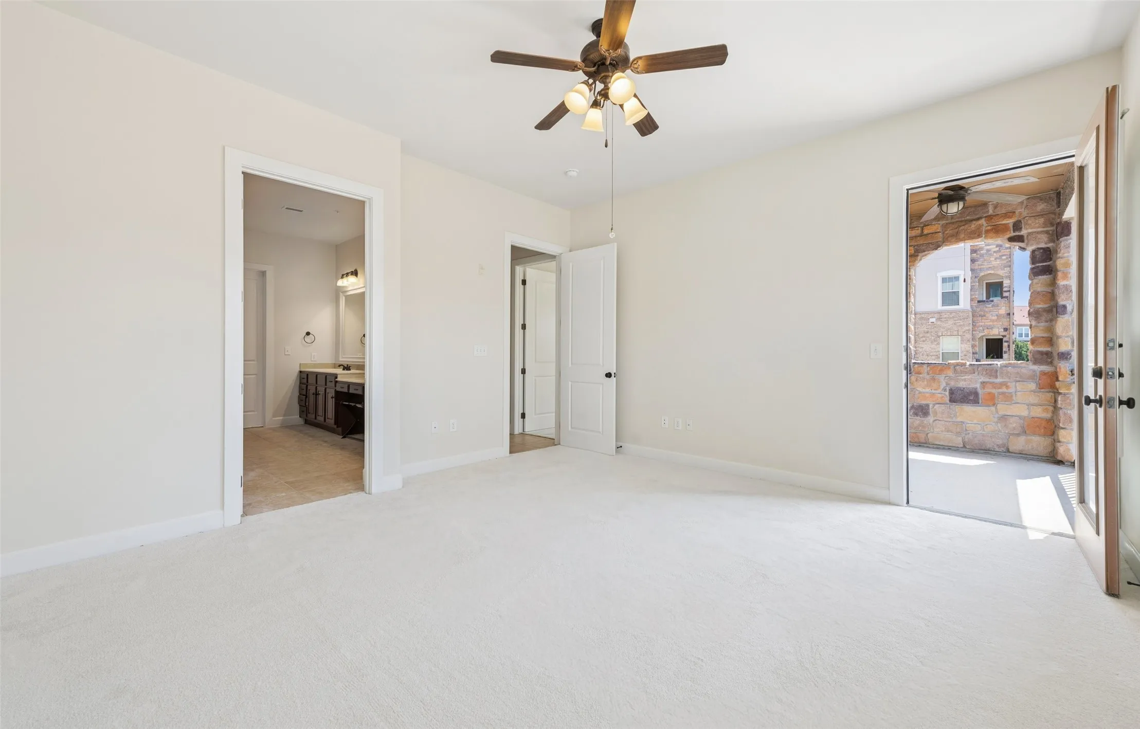 Condominium For Sale in Dallas County , 610 Via Ravello 201, Irving, Texas 75039, 2 Bedroom, 3 Bathroom, 2 Garage spaces, 1,966 Sqft, built in 2007, mls#21300526, Real Estate Agent in Irving, Homes For Sale in Dallas county, Homes For Sale in Irving, Realtor in Irving Texas, Real Estate Brokerage Independent Realty Texas, Luminita Cordes Realtor