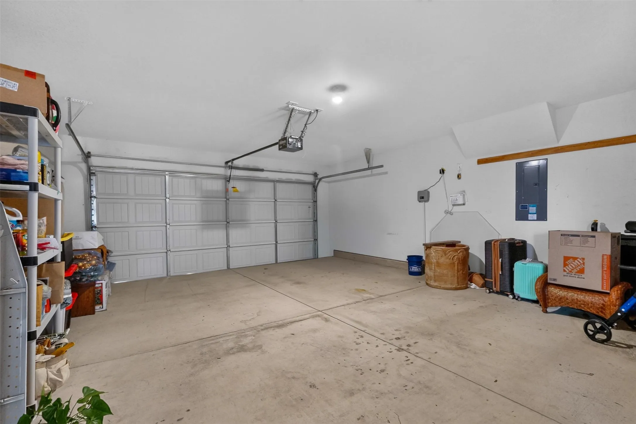 Single Family Residence For Sale in Denton County , 7420 Wiley Lane, Frisco, Texas 75036, 2 Bedroom, 2 Bathroom, 2 Garage spaces, 1,469 Sqft, built in 2012, mls#21327025, Real Estate Agent in Frisco, Homes For Sale in Denton county, Homes For Sale in Frisco, Realtor in Frisco Texas, Real Estate Brokerage Independent Realty Texas, Luminita Cordes Realtor