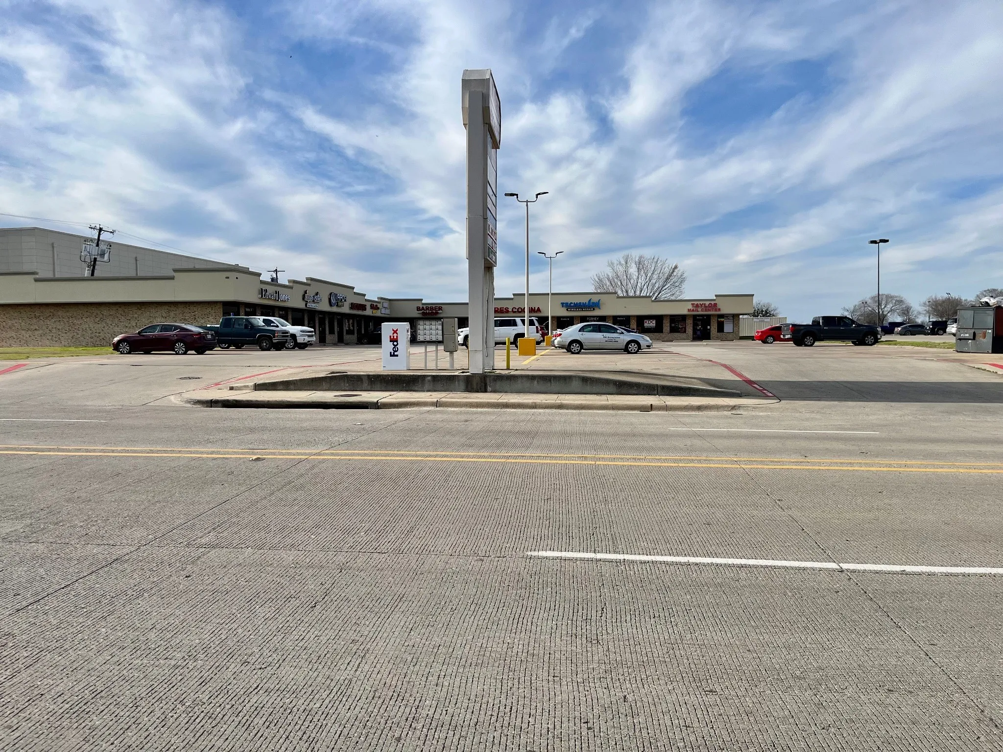 Retail For Sale in Kaufman County , 516 Pinson Road, Forney, Texas 75126, 0, 0, Garage spaces, 0 Sqft, built in 1970, mls#21341096, Real Estate Agent in Forney, Homes For Sale in Kaufman county, Homes For Sale in Forney, Realtor in Forney Texas, Real Estate Brokerage Independent Realty Texas, Luminita Cordes Realtor