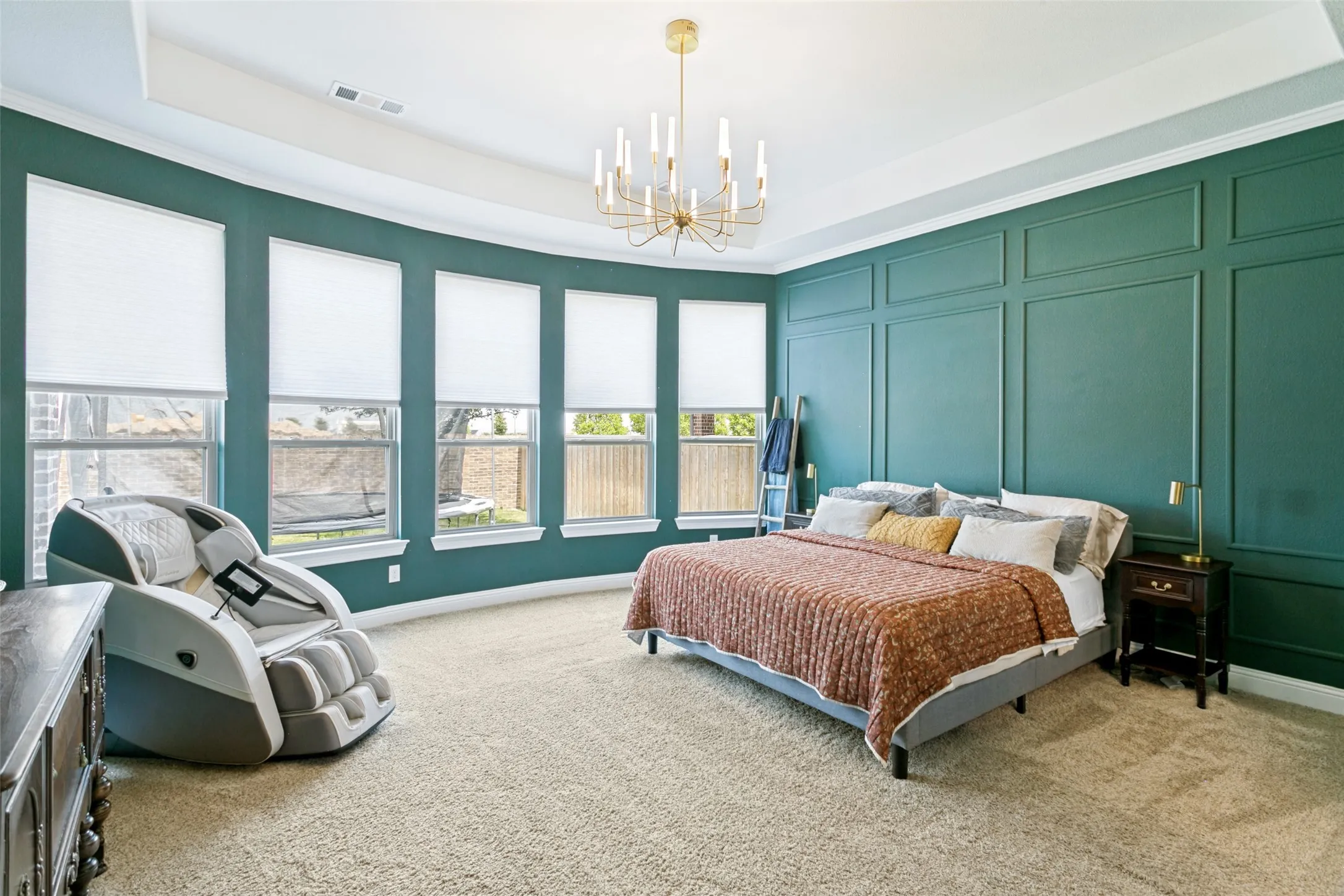 Single Family Residence For Sale in Johnson County , 3205 Newsom Ridge Drive, Mansfield, Texas 76063, 5 Bedroom, 3 Bathroom, 2 Garage spaces, 3,686 Sqft, built in 2017, mls#21336195, Real Estate Agent in Mansfield, Homes For Sale in Johnson county, Homes For Sale in Mansfield, Realtor in Mansfield Texas, Real Estate Brokerage Independent Realty Texas, Luminita Cordes Realtor