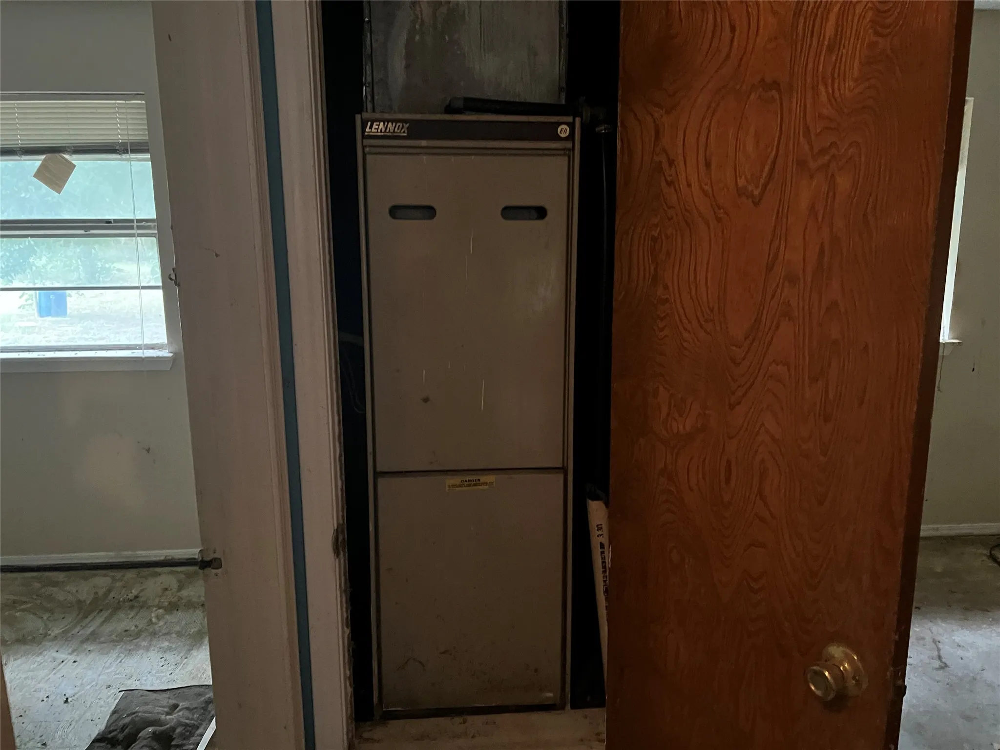Single Family Residence For Sale in Montague County , 233 Hillcrest Drive, Nocona, Texas 76255, 3 Bedrooms, 2 Bathrooms, 1 Garage spaces, 1,128 Sqft, built in 1978, Price $150,000, mls#21333455, Real Estate Agent in Nocona, Homes For Sale in Montague county, Homes For Sale in Nocona, Realtor in Nocona Texas, Real Estate Brokerage Independent Realty Texas, Luminita Cordes Realtor