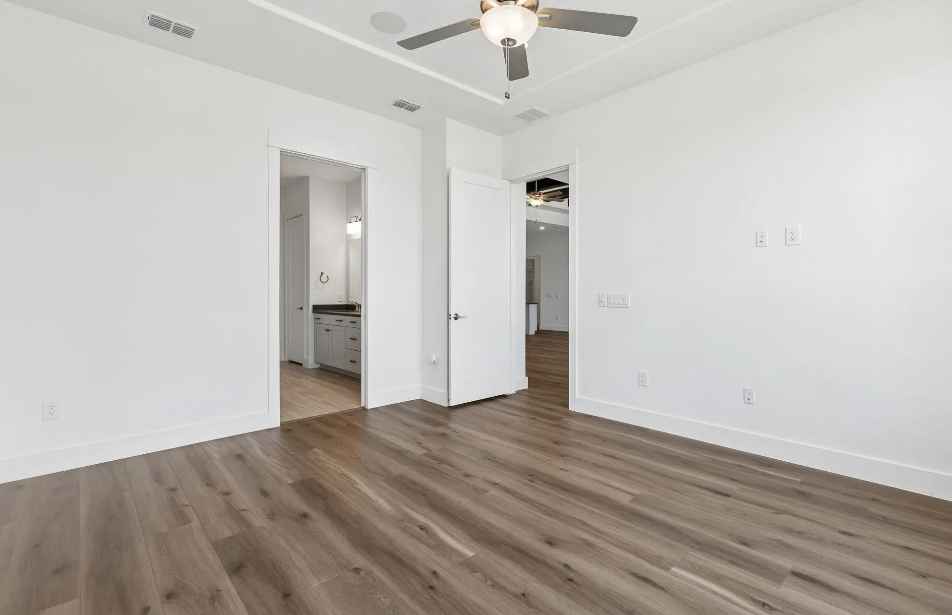 Spacious owner's suite
