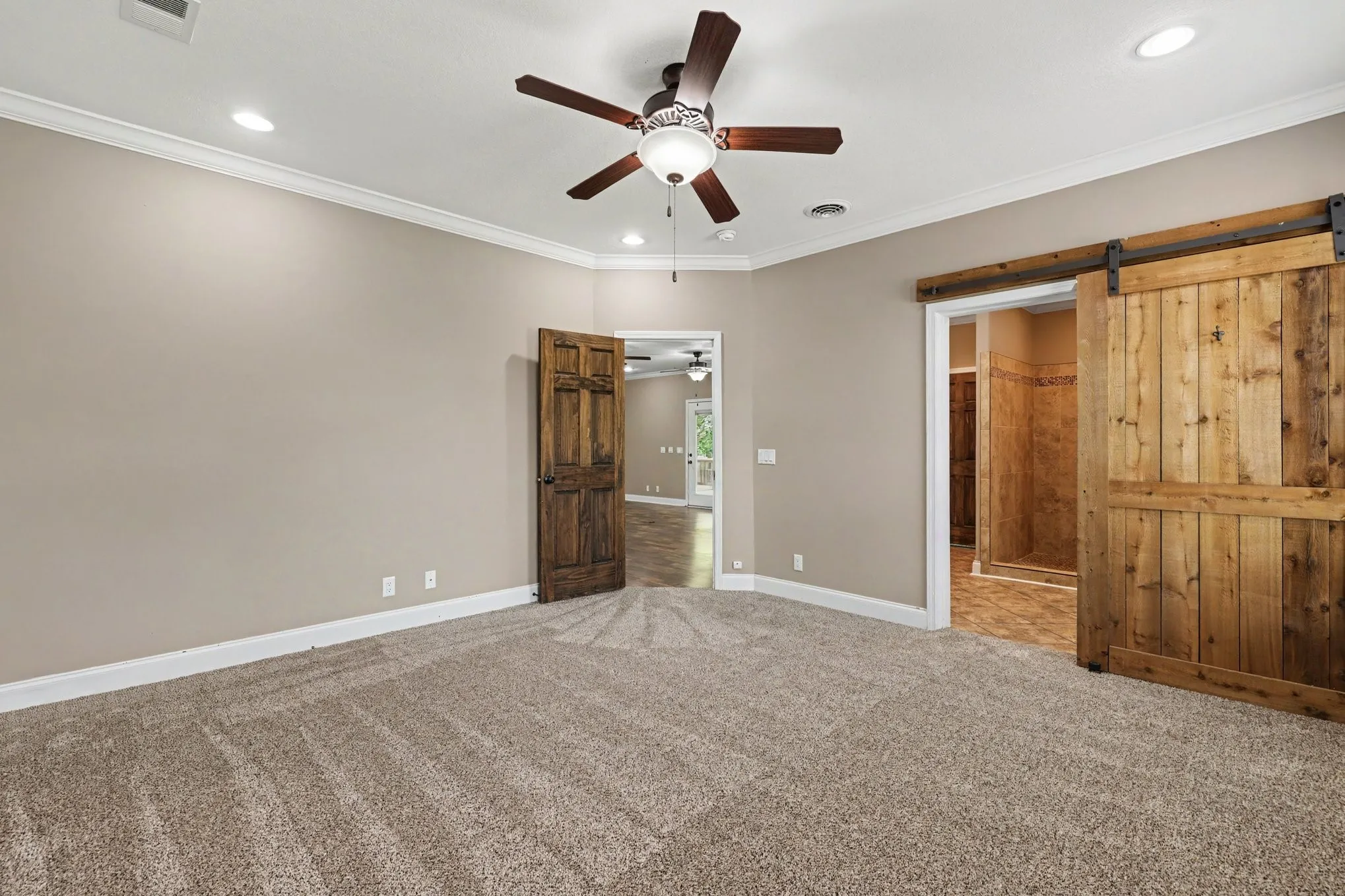 Single Family Residence For Sale in Grayson County , 1135 Leo Andrews Road, Whitesboro, Texas 76273, 4 Bedroom, 3 Bathroom, Garage spaces, 2,280 Sqft, built in 2016, mls#21338642, Real Estate Agent in Whitesboro, Homes For Sale in Grayson county, Homes For Sale in Whitesboro, Realtor in Whitesboro Texas, Real Estate Brokerage Independent Realty Texas, Luminita Cordes Realtor