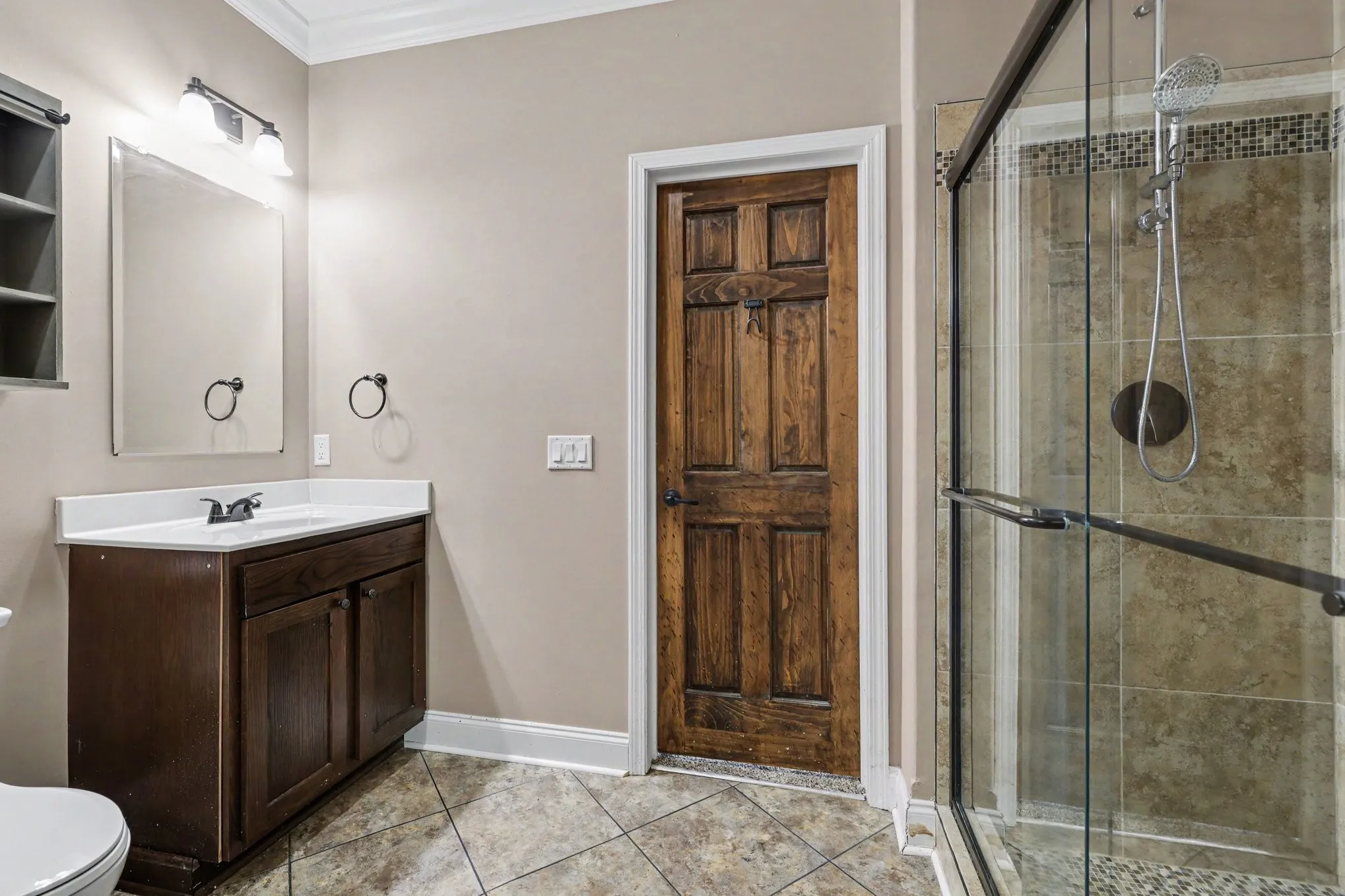 Single Family Residence For Sale in Grayson County , 1135 Leo Andrews Road, Whitesboro, Texas 76273, 4 Bedroom, 3 Bathroom, Garage spaces, 2,280 Sqft, built in 2016, mls#21338642, Real Estate Agent in Whitesboro, Homes For Sale in Grayson county, Homes For Sale in Whitesboro, Realtor in Whitesboro Texas, Real Estate Brokerage Independent Realty Texas, Luminita Cordes Realtor