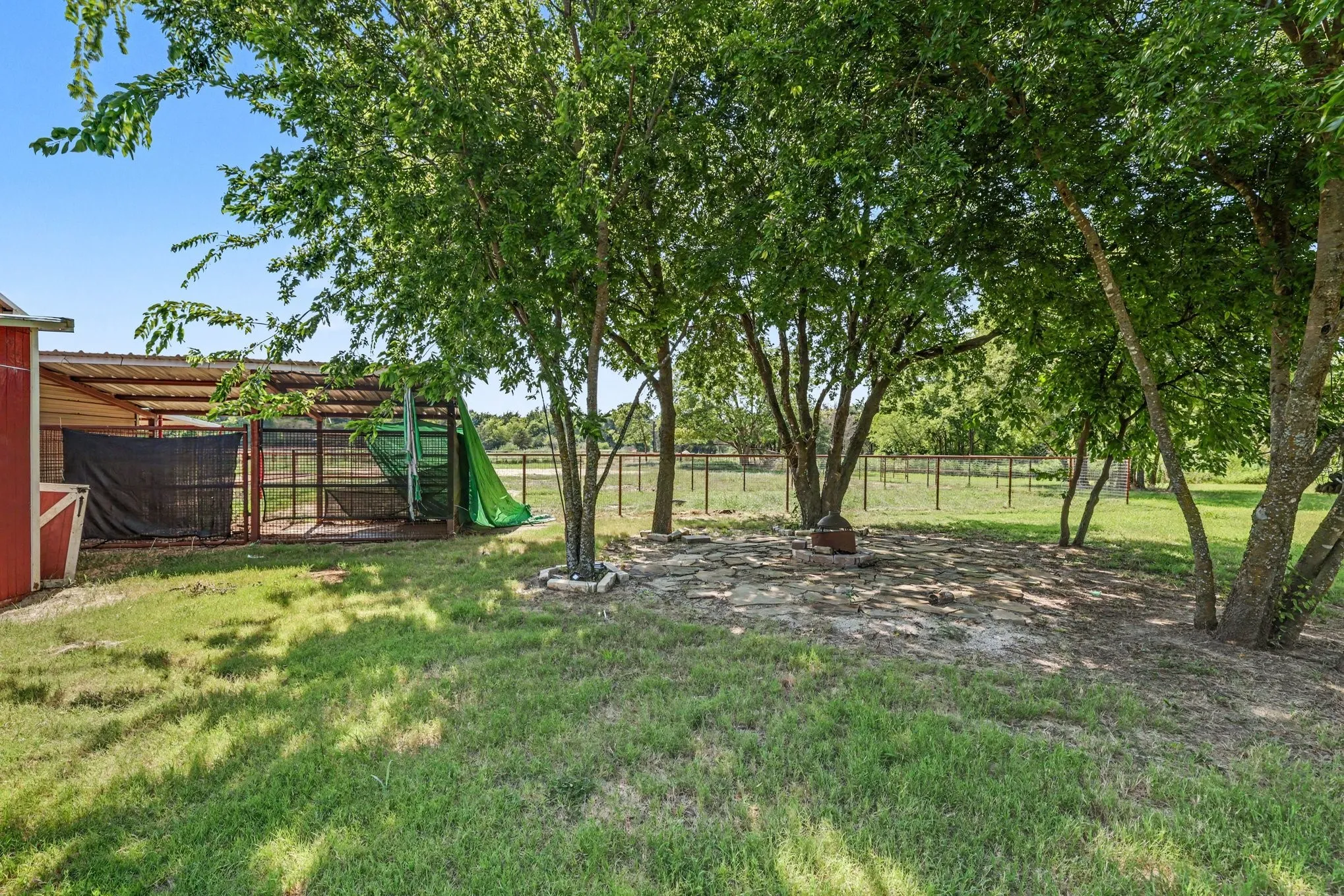 Single Family Residence For Sale in Grayson County , 1135 Leo Andrews Road, Whitesboro, Texas 76273, 4 Bedroom, 3 Bathroom, Garage spaces, 2,280 Sqft, built in 2016, mls#21338642, Real Estate Agent in Whitesboro, Homes For Sale in Grayson county, Homes For Sale in Whitesboro, Realtor in Whitesboro Texas, Real Estate Brokerage Independent Realty Texas, Luminita Cordes Realtor