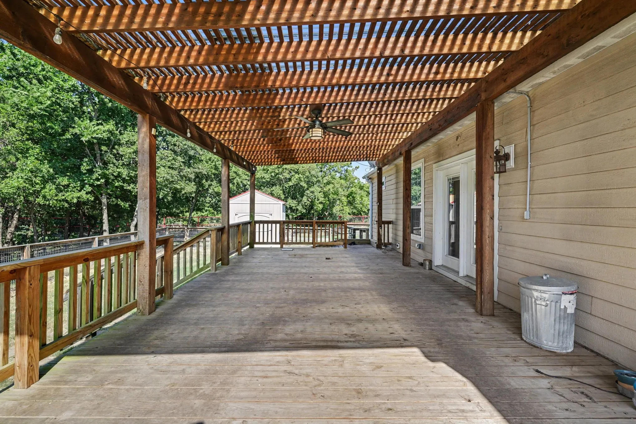 Single Family Residence For Sale in Grayson County , 1135 Leo Andrews Road, Whitesboro, Texas 76273, 4 Bedroom, 3 Bathroom, Garage spaces, 2,280 Sqft, built in 2016, mls#21338642, Real Estate Agent in Whitesboro, Homes For Sale in Grayson county, Homes For Sale in Whitesboro, Realtor in Whitesboro Texas, Real Estate Brokerage Independent Realty Texas, Luminita Cordes Realtor