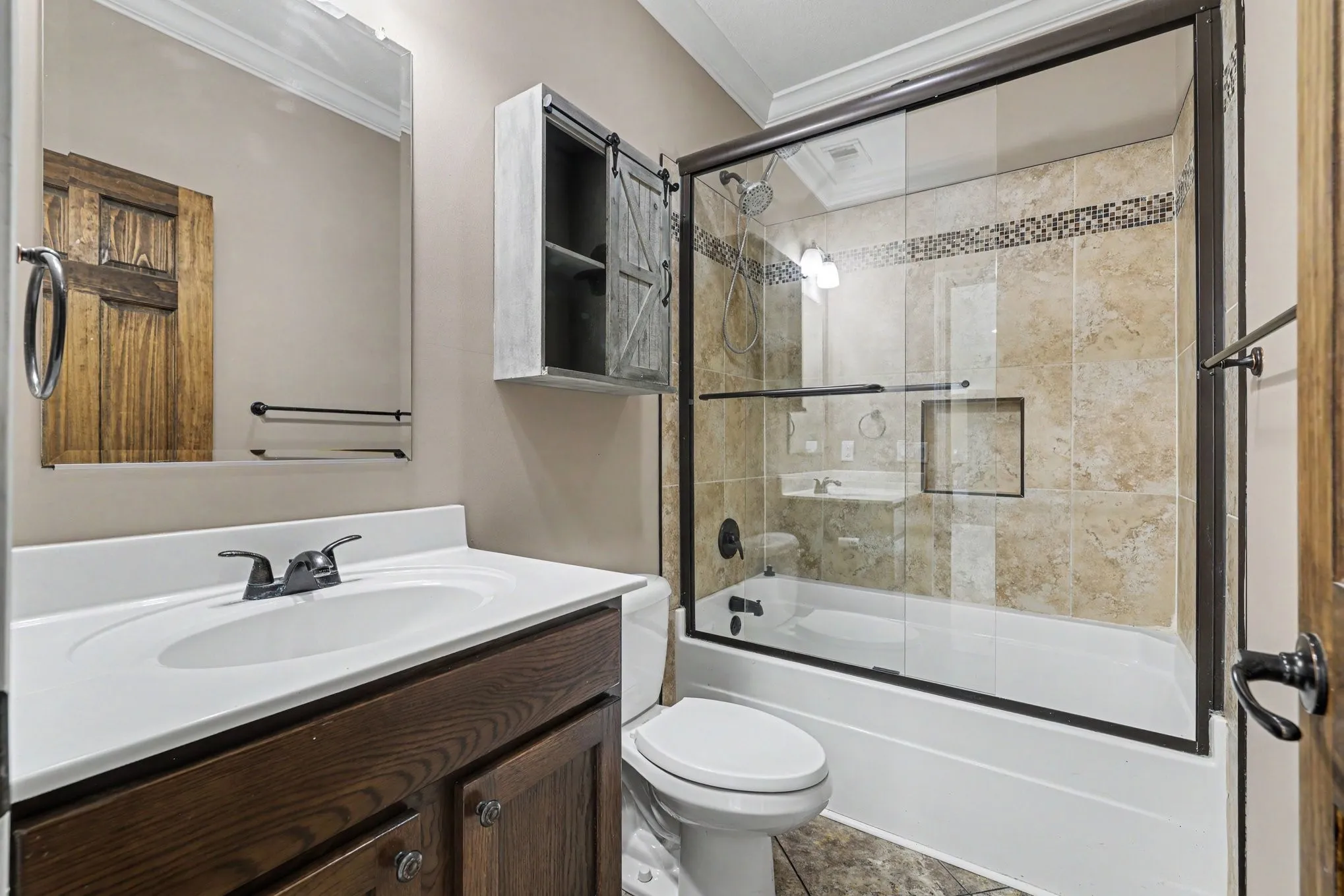 Single Family Residence For Sale in Grayson County , 1135 Leo Andrews Road, Whitesboro, Texas 76273, 4 Bedroom, 3 Bathroom, Garage spaces, 2,280 Sqft, built in 2016, mls#21338642, Real Estate Agent in Whitesboro, Homes For Sale in Grayson county, Homes For Sale in Whitesboro, Realtor in Whitesboro Texas, Real Estate Brokerage Independent Realty Texas, Luminita Cordes Realtor