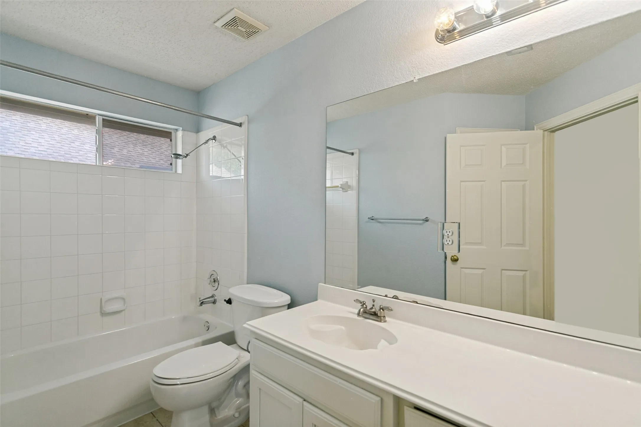 Single Family Residence For Rent in Collin County , 2321 San Gabriel Drive, Plano, Texas 75074, 5 Bedroom, 3 Bathroom, 2 Garage spaces, 3,169 Sqft, built in 1993, mls#21340983, Real Estate Agent in Plano, Homes For Rent in Collin county, Homes For Rent in Plano, Realtor in Plano Texas, Real Estate Brokerage Independent Realty Texas, Luminita Cordes Realtor
