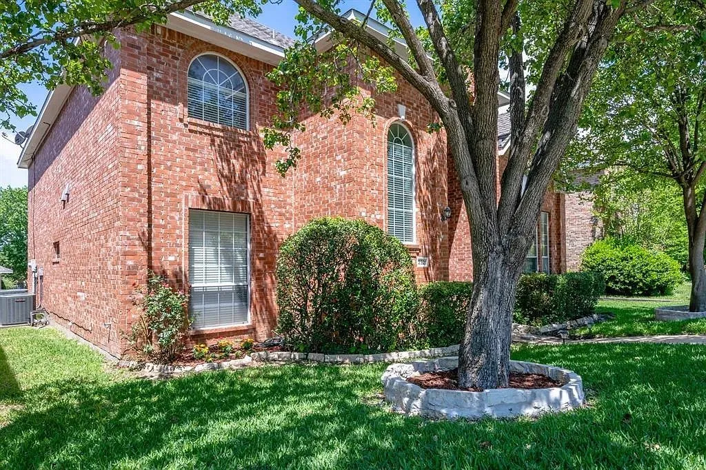 Single Family Residence For Rent in Collin County , 2321 San Gabriel Drive, Plano, Texas 75074, 5 Bedroom, 3 Bathroom, 2 Garage spaces, 3,169 Sqft, built in 1993, mls#21340983, Real Estate Agent in Plano, Homes For Rent in Collin county, Homes For Rent in Plano, Realtor in Plano Texas, Real Estate Brokerage Independent Realty Texas, Luminita Cordes Realtor