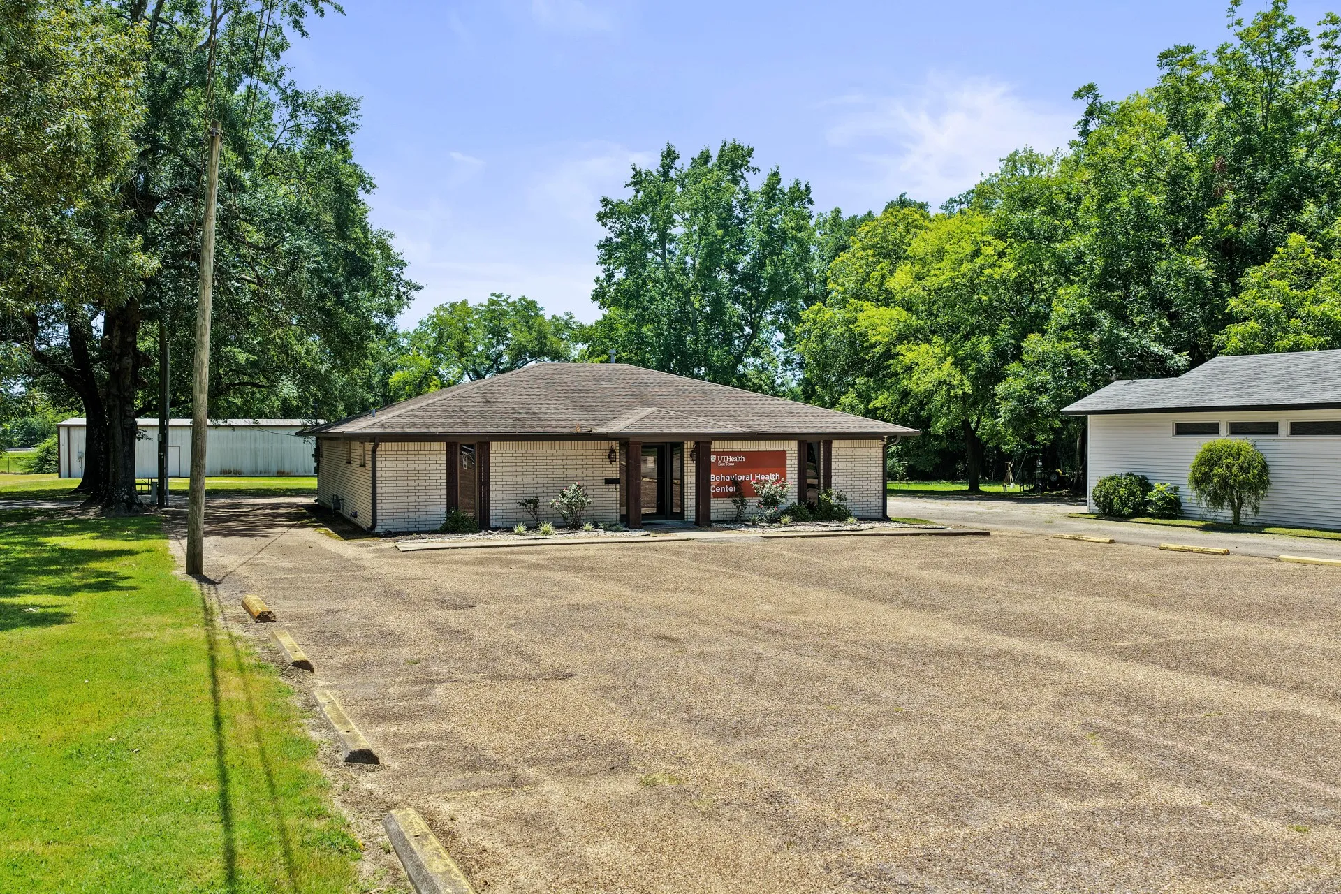 Office For Sale in Camp County , 502 Quitman Street, Pittsburg, Texas 75686, 0, 0, Garage spaces, 0 Sqft, built in 1974, mls#21341112, Real Estate Agent in Pittsburg, Homes For Sale in Camp county, Homes For Sale in Pittsburg, Realtor in Pittsburg Texas, Real Estate Brokerage Independent Realty Texas, Luminita Cordes Realtor