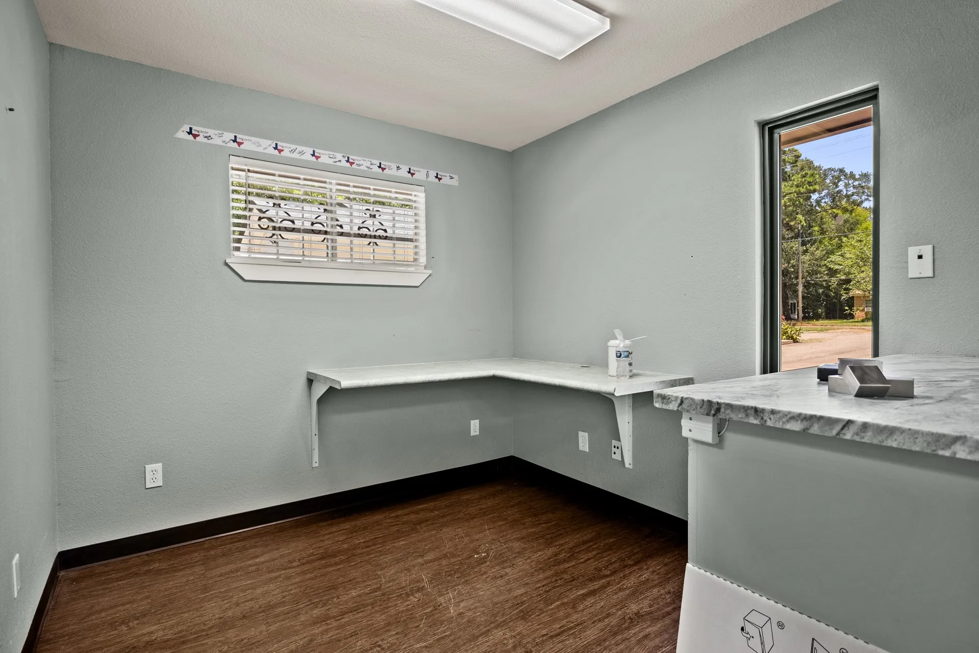 Office For Sale in Camp County , 502 Quitman Street, Pittsburg, Texas 75686, 0, 0, Garage spaces, 0 Sqft, built in 1974, mls#21341112, Real Estate Agent in Pittsburg, Homes For Sale in Camp county, Homes For Sale in Pittsburg, Realtor in Pittsburg Texas, Real Estate Brokerage Independent Realty Texas, Luminita Cordes Realtor