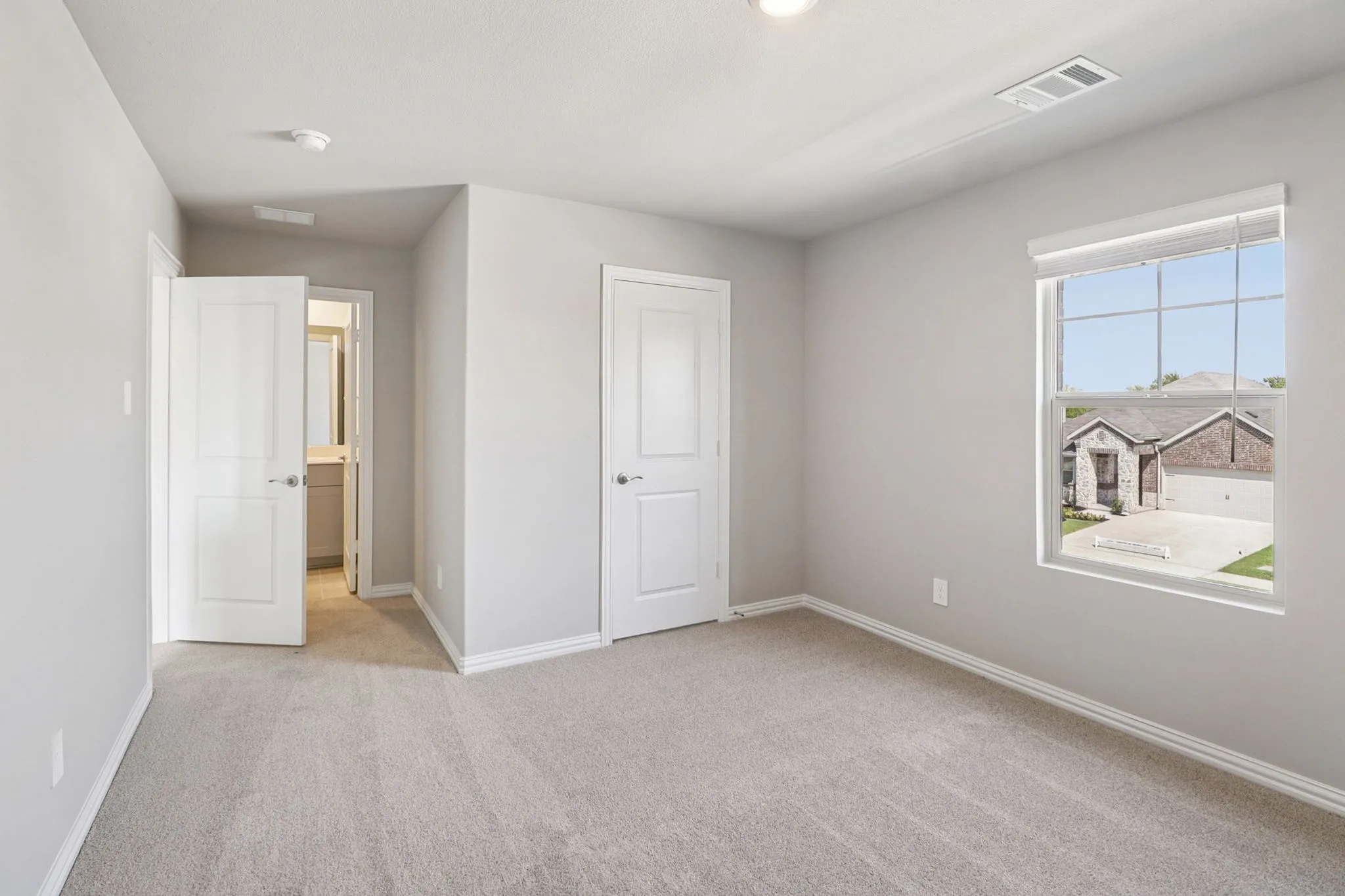 Photo is not of the actual home, but is an inspirational photo of builder’s model home and may depict options, furnishings, and/or decorator features that are not included.