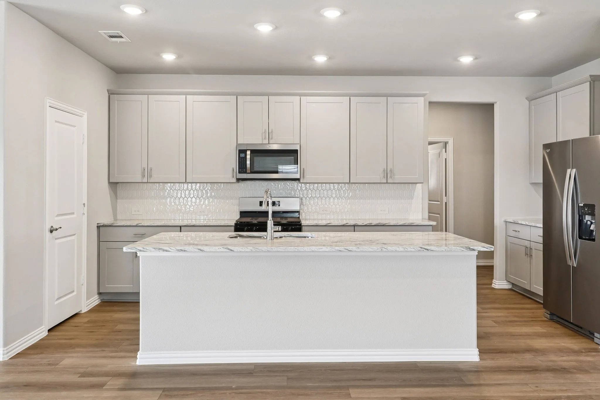 Single Family Residence For Sale in Dallas County , 2112 Santa Anita Street, Seagoville, Texas 75159, 4 Bedroom, 4 Bathroom, 2 Garage spaces, 3,100 Sqft, built in 2026, mls#21340326, Real Estate Agent in Seagoville, Homes For Sale in Dallas county, Homes For Sale in Seagoville, Realtor in Seagoville Texas, Real Estate Brokerage Independent Realty Texas, Luminita Cordes Realtor