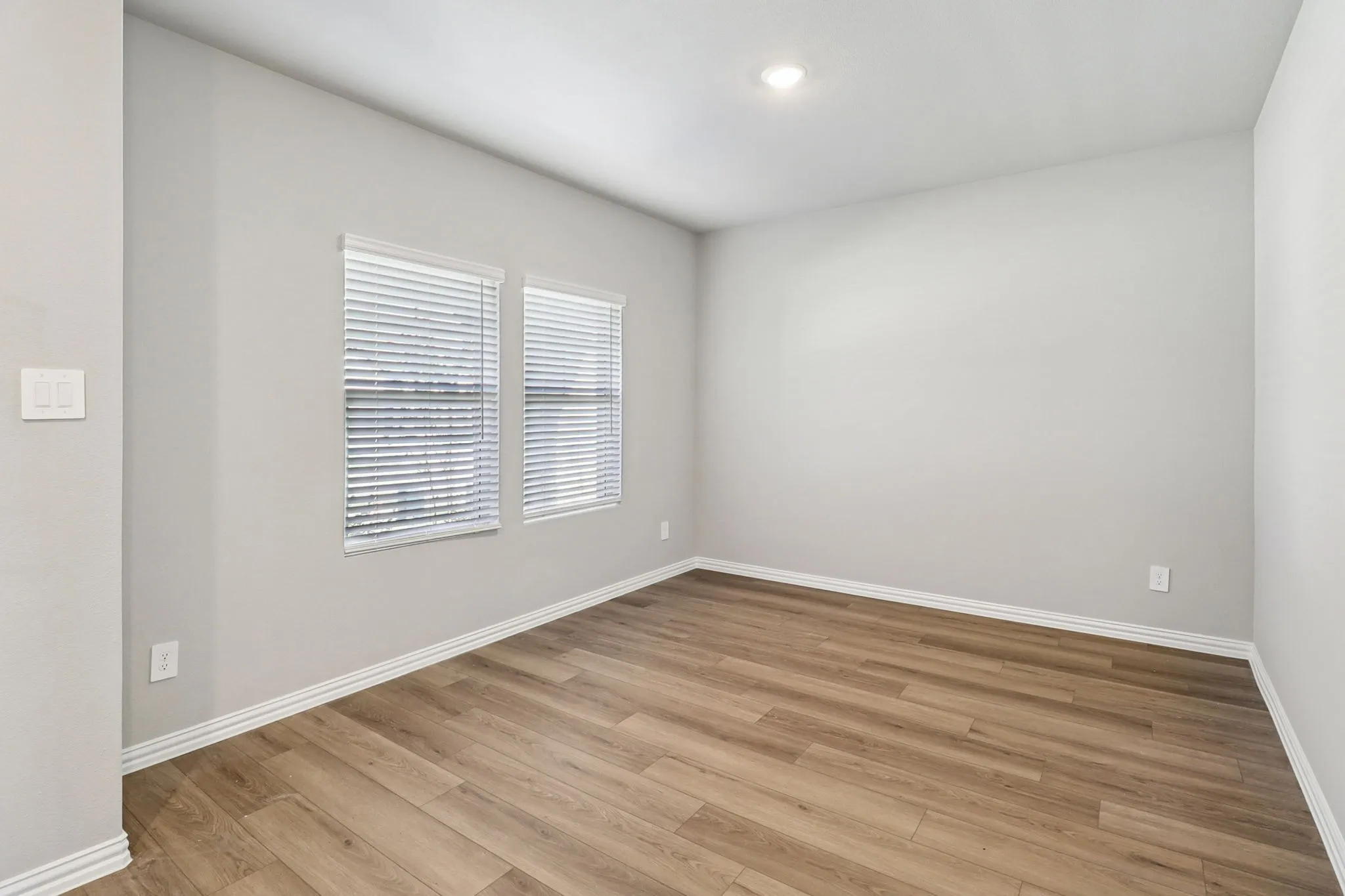 Photo is not of the actual home, but is an inspirational photo of builder’s model home and may depict options, furnishings, and/or decorator features that are not included.
