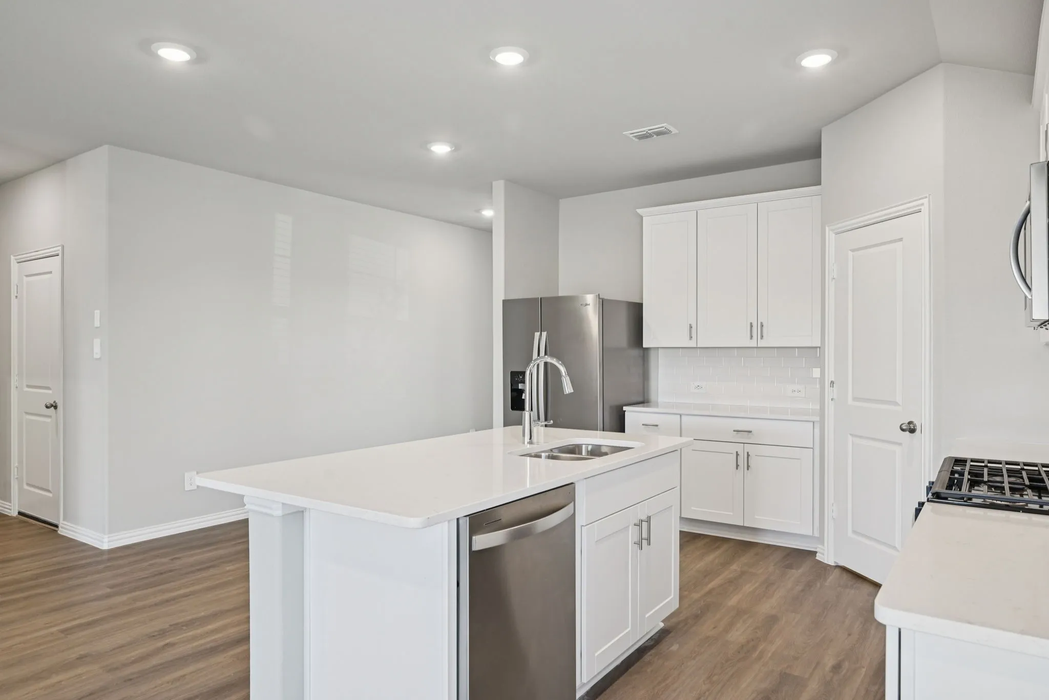 Photo is not of the actual home, but is an inspirational photo of builder’s model home and may depict options, furnishings, and/or decorator features that are not included.