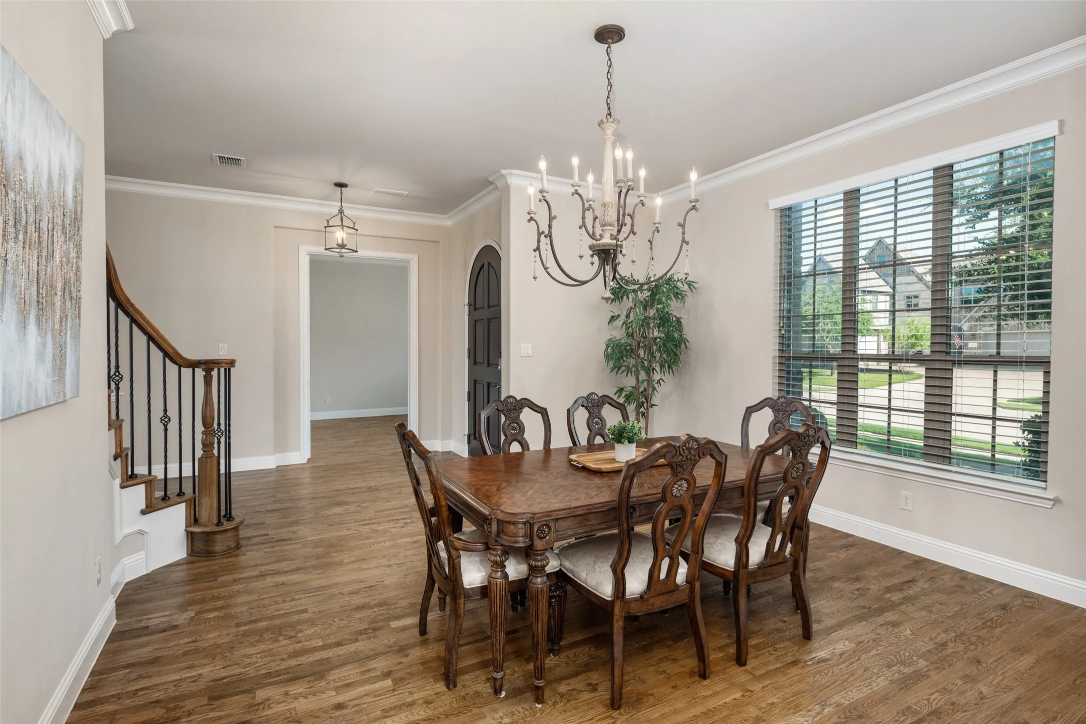 Single Family Residence For Sale in Collin County , 1041 White Crest Lane, Prosper, Texas 75078, 5 Bedroom, 6 Bathroom, 3 Garage spaces, 4,417 Sqft, built in 2014, Price $959,000, mls#21338516, Real Estate Agent in Prosper, Homes For Sale in Collin county, Homes For Sale in Prosper, Realtor in Prosper Texas, Real Estate Brokerage Independent Realty Texas, Luminita Cordes Realtor