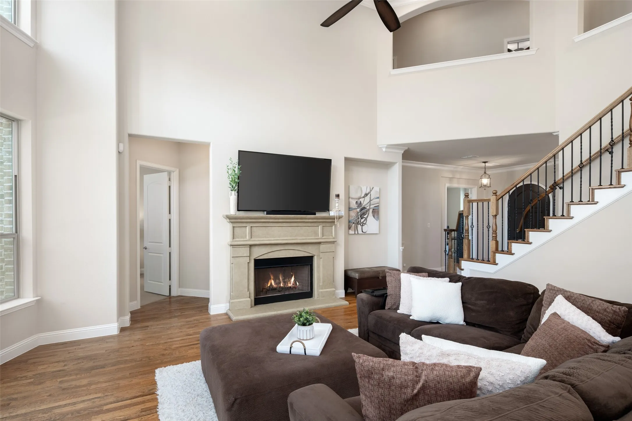 Single Family Residence For Sale in Collin County , 1041 White Crest Lane, Prosper, Texas 75078, 5 Bedroom, 6 Bathroom, 3 Garage spaces, 4,417 Sqft, built in 2014, Price $959,000, mls#21338516, Real Estate Agent in Prosper, Homes For Sale in Collin county, Homes For Sale in Prosper, Realtor in Prosper Texas, Real Estate Brokerage Independent Realty Texas, Luminita Cordes Realtor