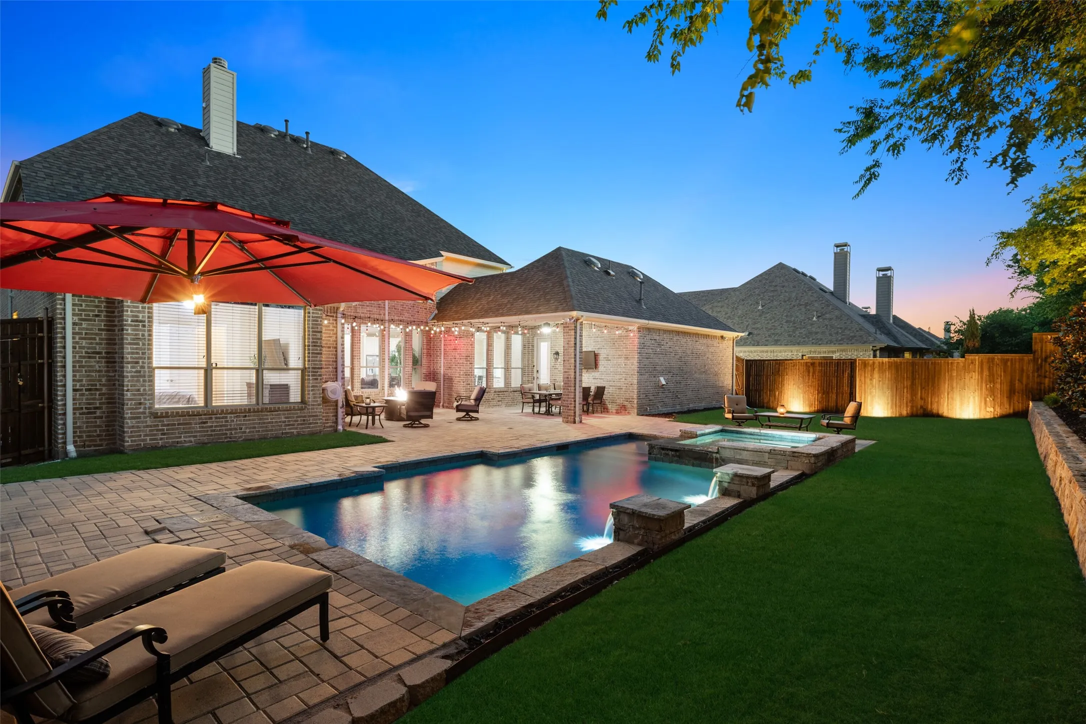 Single Family Residence For Sale in Collin County , 1041 White Crest Lane, Prosper, Texas 75078, 5 Bedroom, 6 Bathroom, 3 Garage spaces, 4,417 Sqft, built in 2014, Price $959,000, mls#21338516, Real Estate Agent in Prosper, Homes For Sale in Collin county, Homes For Sale in Prosper, Realtor in Prosper Texas, Real Estate Brokerage Independent Realty Texas, Luminita Cordes Realtor