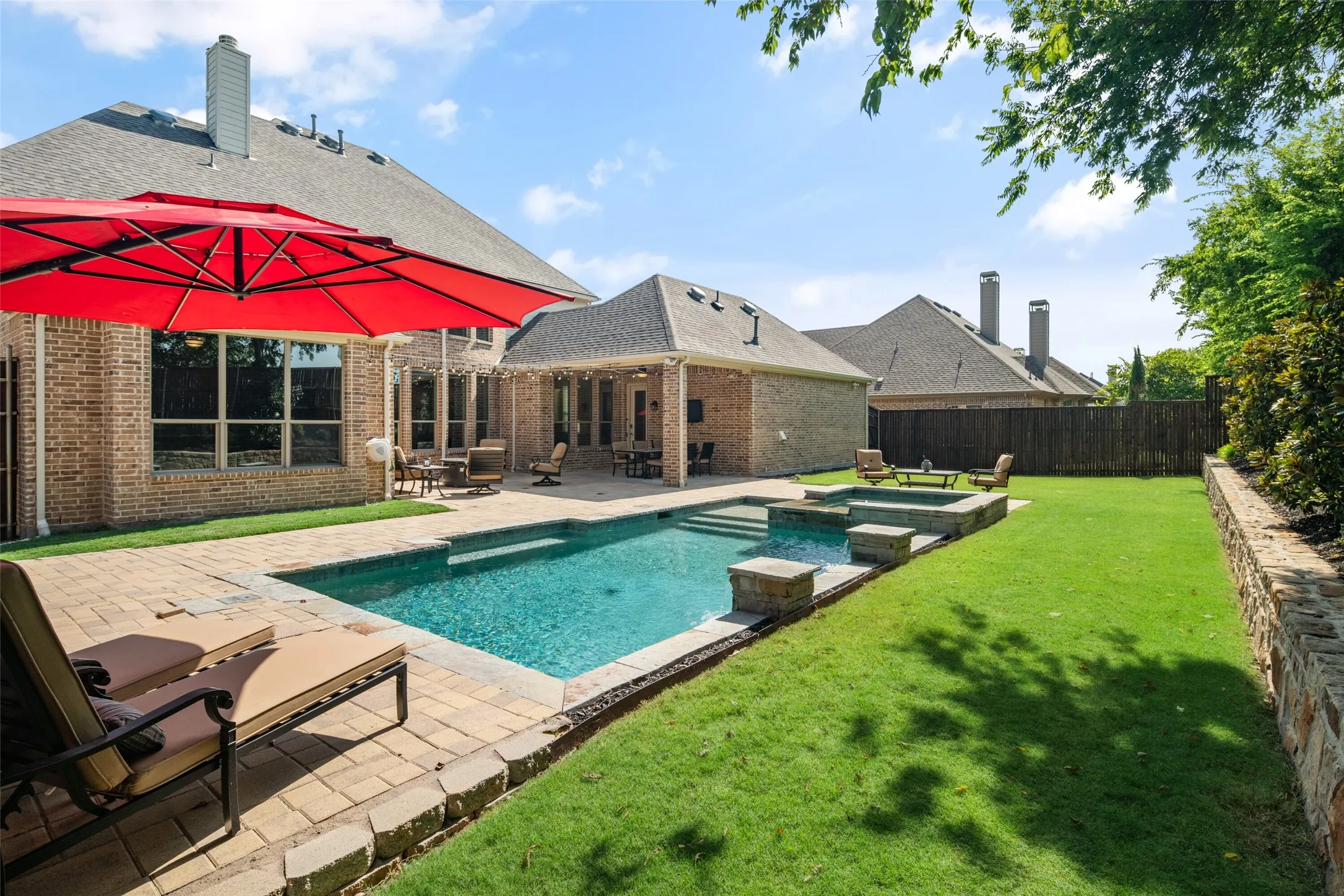 Single Family Residence For Sale in Collin County , 1041 White Crest Lane, Prosper, Texas 75078, 5 Bedroom, 6 Bathroom, 3 Garage spaces, 4,417 Sqft, built in 2014, Price $959,000, mls#21338516, Real Estate Agent in Prosper, Homes For Sale in Collin county, Homes For Sale in Prosper, Realtor in Prosper Texas, Real Estate Brokerage Independent Realty Texas, Luminita Cordes Realtor