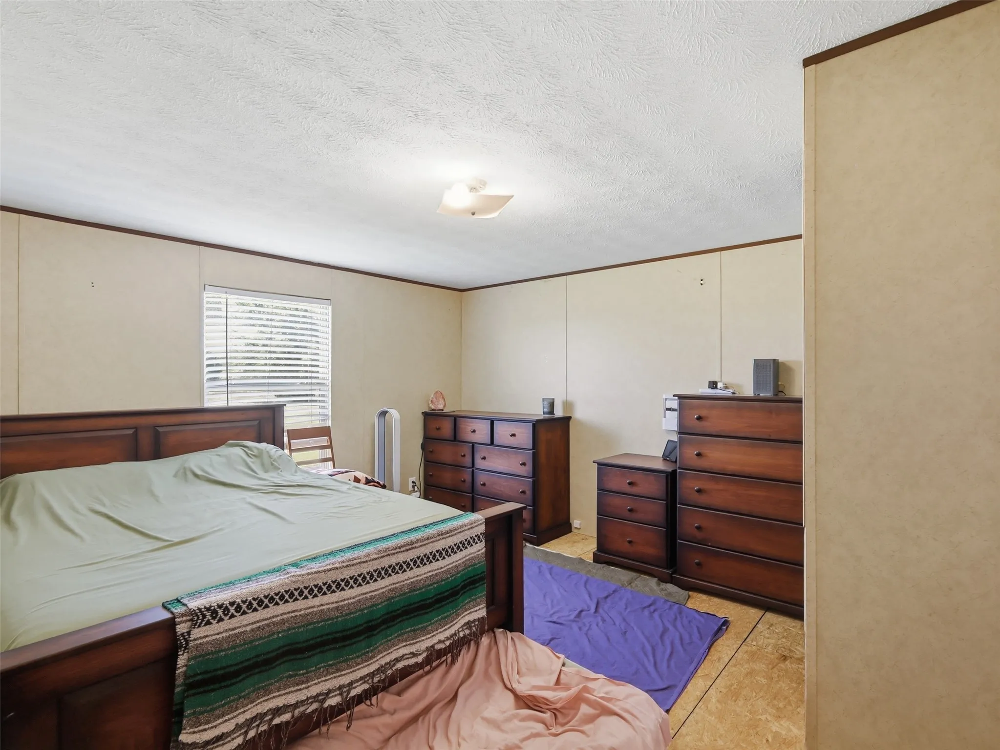 Manufactured Home For Sale in Wood County , 381 County Road 1739, Yantis, Texas 75497, 2 Bedroom, 1 Bathroom, Garage spaces, 784 Sqft, built in 2016, mls#21340702, Real Estate Agent in Yantis, Homes For Sale in Wood county, Homes For Sale in Yantis, Realtor in Yantis Texas, Real Estate Brokerage Independent Realty Texas, Luminita Cordes Realtor