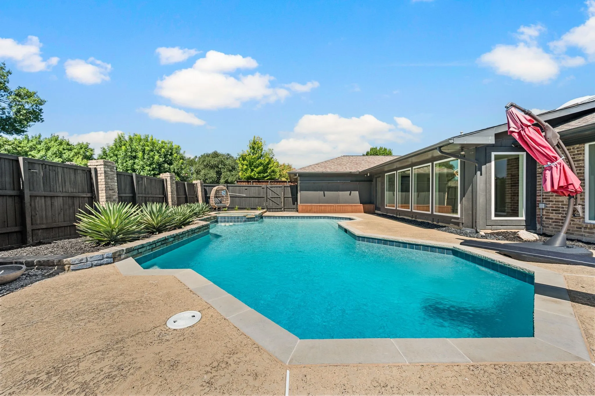 Single Family Residence For Sale in Collin County , 1916 Lake Hill Lane, Plano, Texas 75023, 4 Bedroom, 3 Bathroom, 2 Garage spaces, 2,989 Sqft, built in 1974, Price $699,950, mls#21340275, Real Estate Agent in Plano, Homes For Sale in Collin county, Homes For Sale in Plano, Realtor in Plano Texas, Real Estate Brokerage Independent Realty Texas, Luminita Cordes Realtor