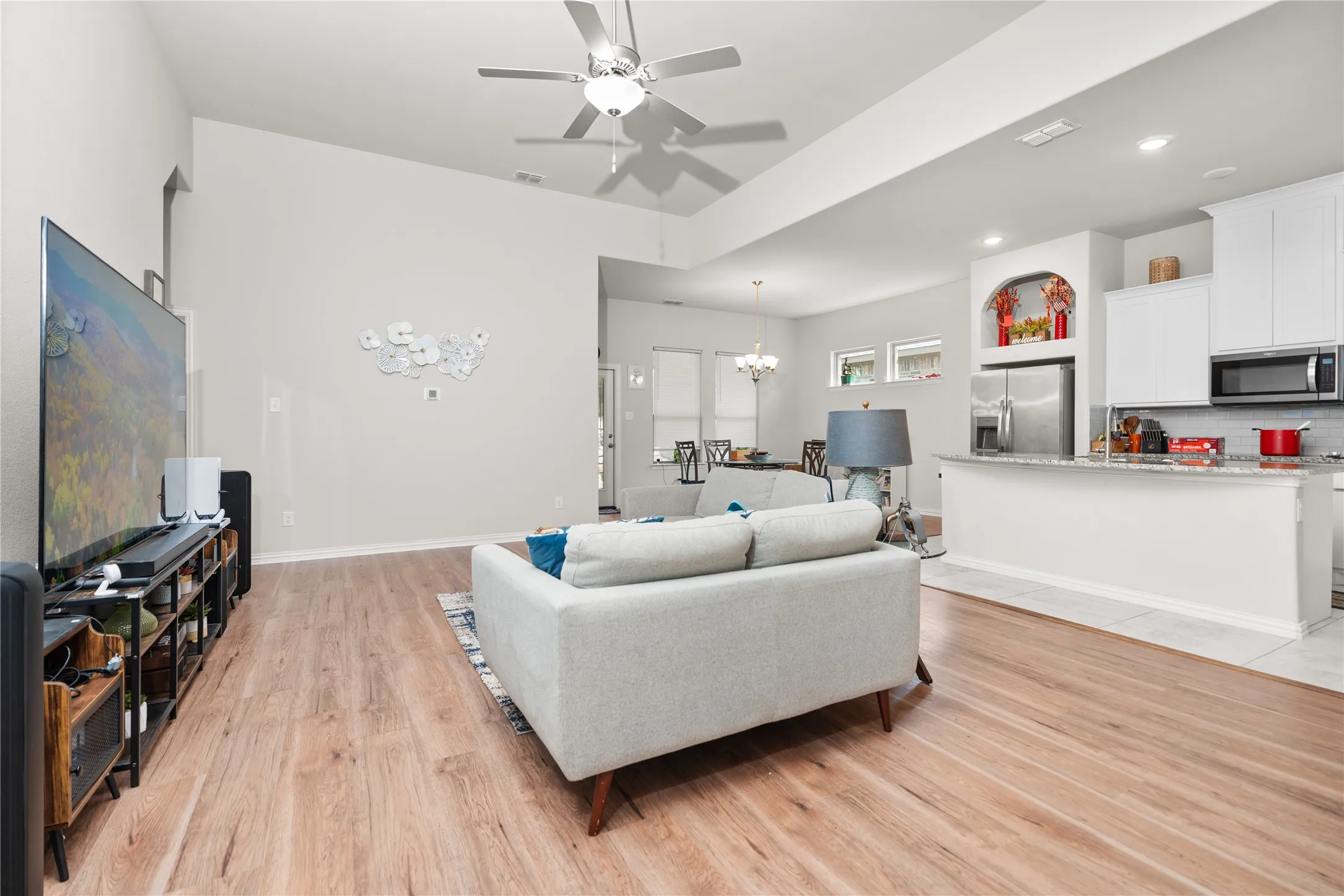 Single Family Residence For Sale in Tarrant County , 4424 Terraview Drive, Arlington, Texas 76001, 4 Bedroom, 3 Bathroom, 2 Garage spaces, 2,284 Sqft, built in 2022, Price $419,000, mls#21341160, Real Estate Agent in Arlington, Homes For Sale in Tarrant county, Homes For Sale in Arlington, Realtor in Arlington Texas, Real Estate Brokerage Independent Realty Texas, Luminita Cordes Realtor