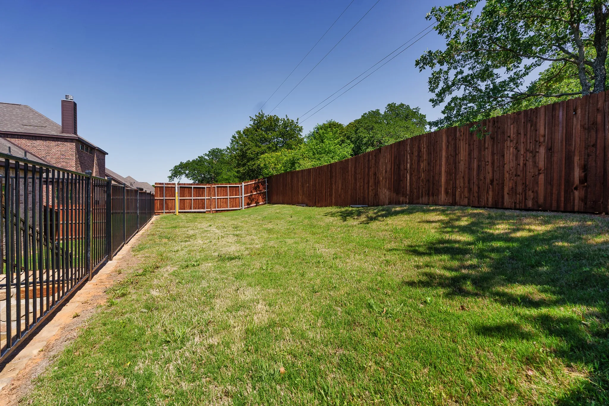 Single Family Residence For Sale in Tarrant County , 4424 Terraview Drive, Arlington, Texas 76001, 4 Bedroom, 3 Bathroom, 2 Garage spaces, 2,284 Sqft, built in 2022, Price $419,000, mls#21341160, Real Estate Agent in Arlington, Homes For Sale in Tarrant county, Homes For Sale in Arlington, Realtor in Arlington Texas, Real Estate Brokerage Independent Realty Texas, Luminita Cordes Realtor