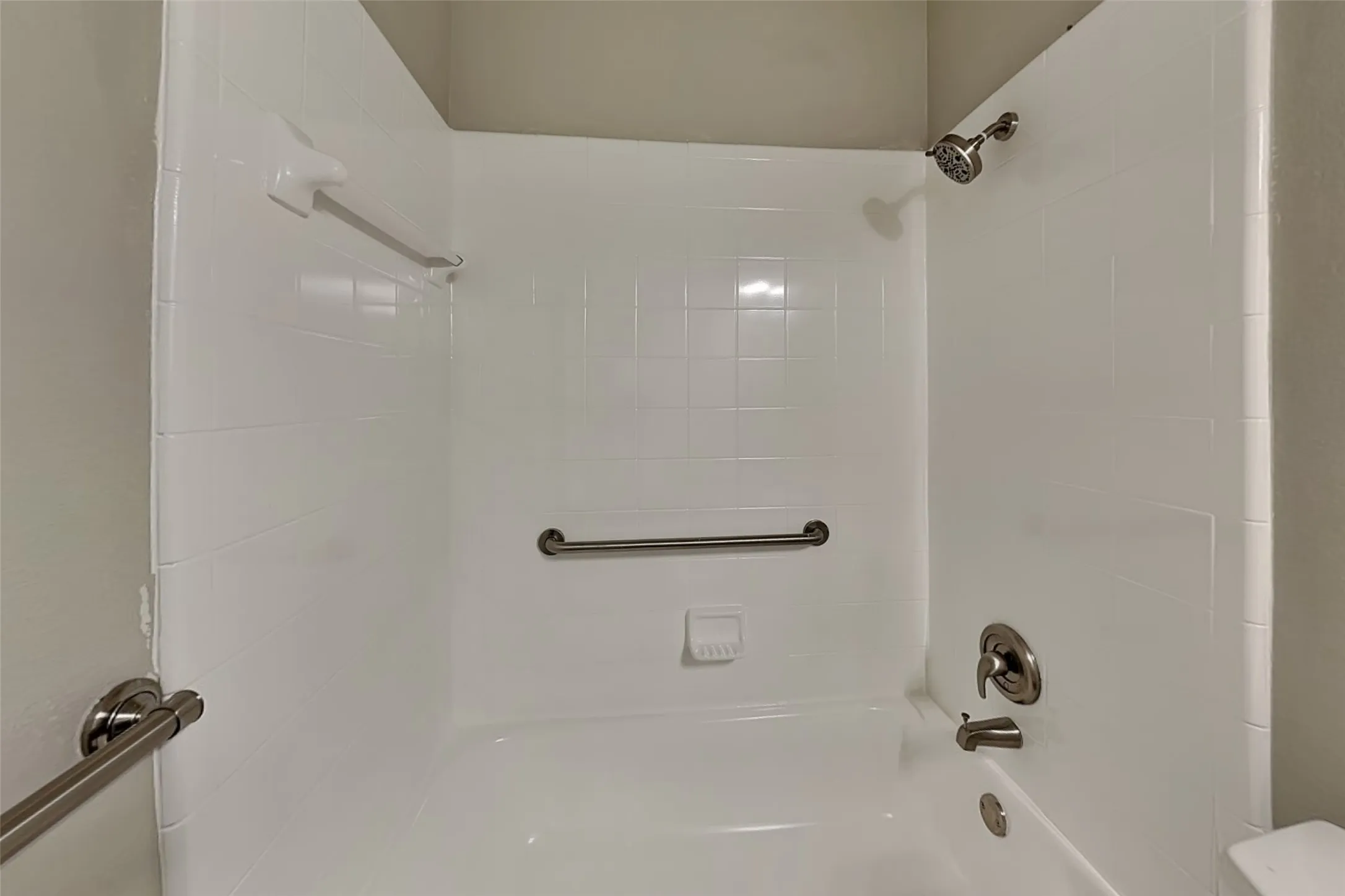 Single Family Residence For Rent in Denton County , 1626 Mallard Drive, Corinth, Texas 76210, 4 Bedroom, 2 Bathroom, 2 Garage spaces, 2,110 Sqft, built in 1998, mls#21341163, Real Estate Agent in Corinth, Homes For Rent in Denton county, Homes For Rent in Corinth, Realtor in Corinth Texas, Real Estate Brokerage Independent Realty Texas, Luminita Cordes Realtor