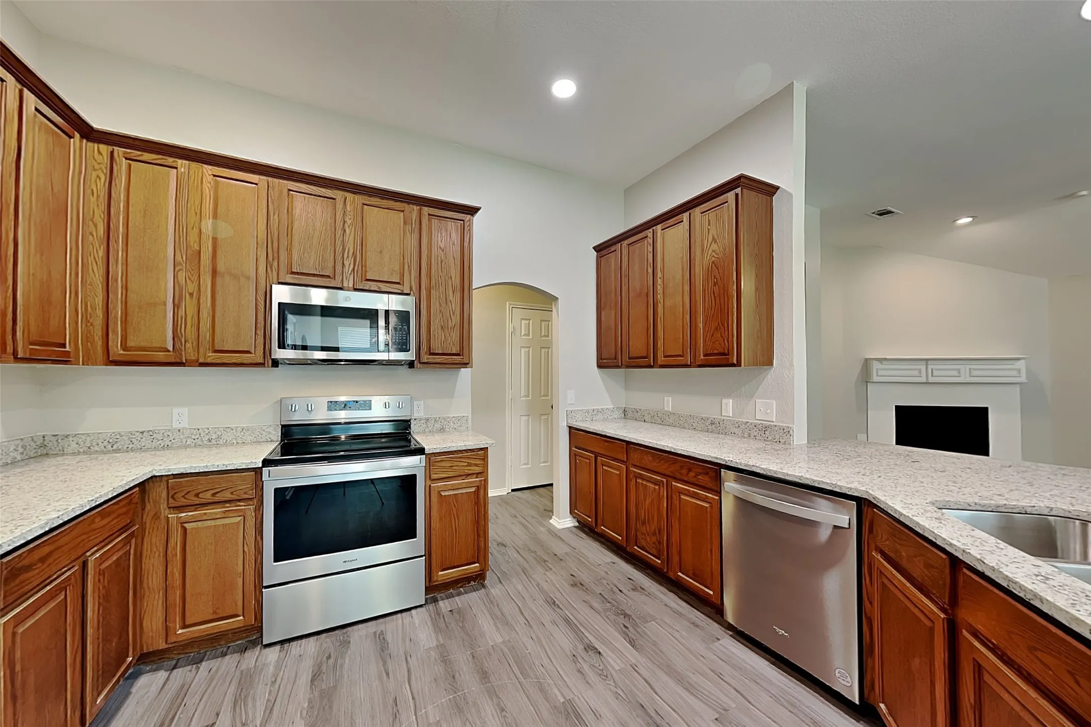 Single Family Residence For Rent in Denton County , 1626 Mallard Drive, Corinth, Texas 76210, 4 Bedroom, 2 Bathroom, 2 Garage spaces, 2,110 Sqft, built in 1998, mls#21341163, Real Estate Agent in Corinth, Homes For Rent in Denton county, Homes For Rent in Corinth, Realtor in Corinth Texas, Real Estate Brokerage Independent Realty Texas, Luminita Cordes Realtor