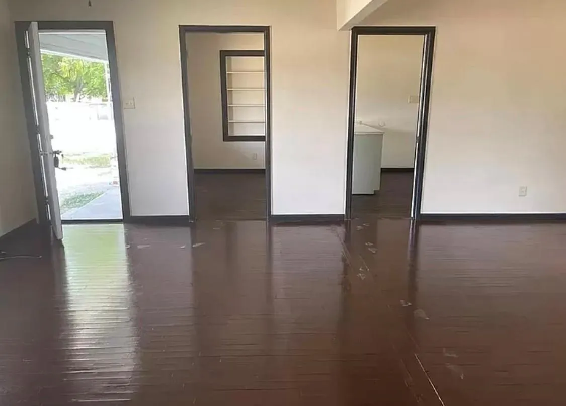 Single Family Residence For Rent in Montague County , 910 Circle Drive, Bowie, Texas 76230, 2 Bedroom, 2 Bathroom, Garage spaces, 1,260 Sqft, built in 1940, mls#21334108, Real Estate Agent in Bowie, Homes For Rent in Montague county, Homes For Rent in Bowie, Realtor in Bowie Texas, Real Estate Brokerage Independent Realty Texas, Luminita Cordes Realtor