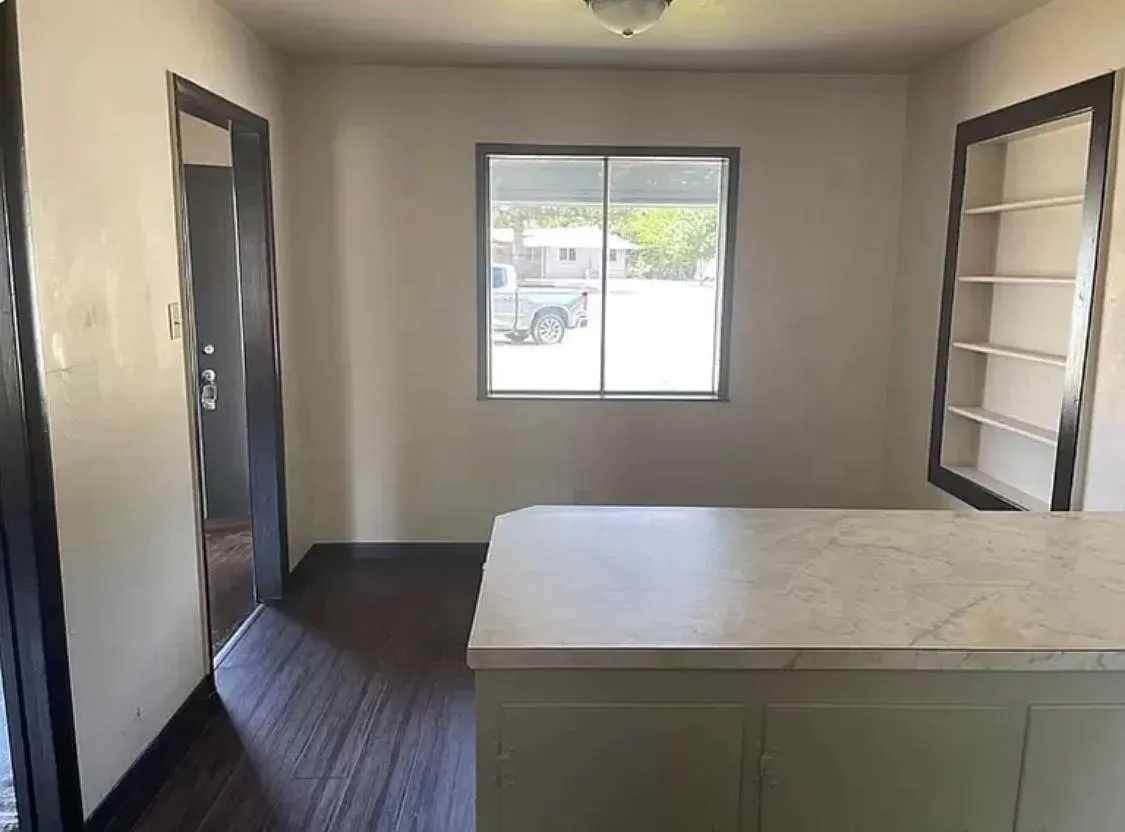 Single Family Residence For Rent in Montague County , 910 Circle Drive, Bowie, Texas 76230, 2 Bedroom, 2 Bathroom, Garage spaces, 1,260 Sqft, built in 1940, mls#21334108, Real Estate Agent in Bowie, Homes For Rent in Montague county, Homes For Rent in Bowie, Realtor in Bowie Texas, Real Estate Brokerage Independent Realty Texas, Luminita Cordes Realtor