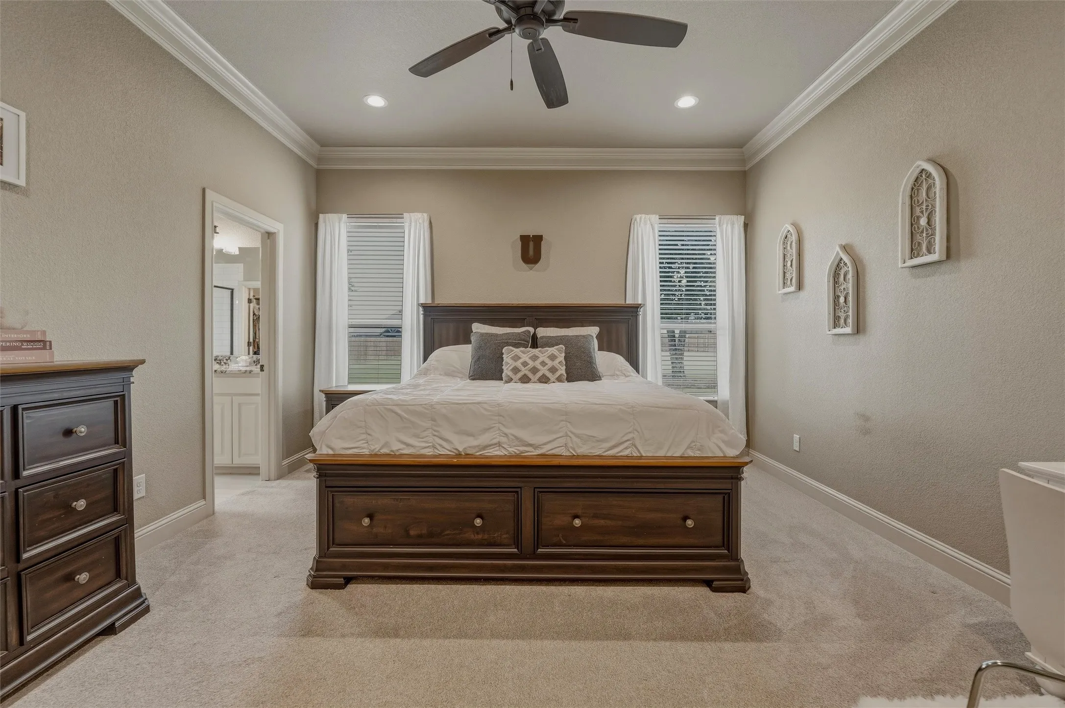 Single Family Residence For Sale in Johnson County , 125 Oak View Drive, Godley, Texas 76044, 4 Bedroom, 2 Bathroom, 2 Garage spaces, 2,198 Sqft, built in 2019, mls#21339783, Real Estate Agent in Godley, Homes For Sale in Johnson county, Homes For Sale in Godley, Realtor in Godley Texas, Real Estate Brokerage Independent Realty Texas, Luminita Cordes Realtor