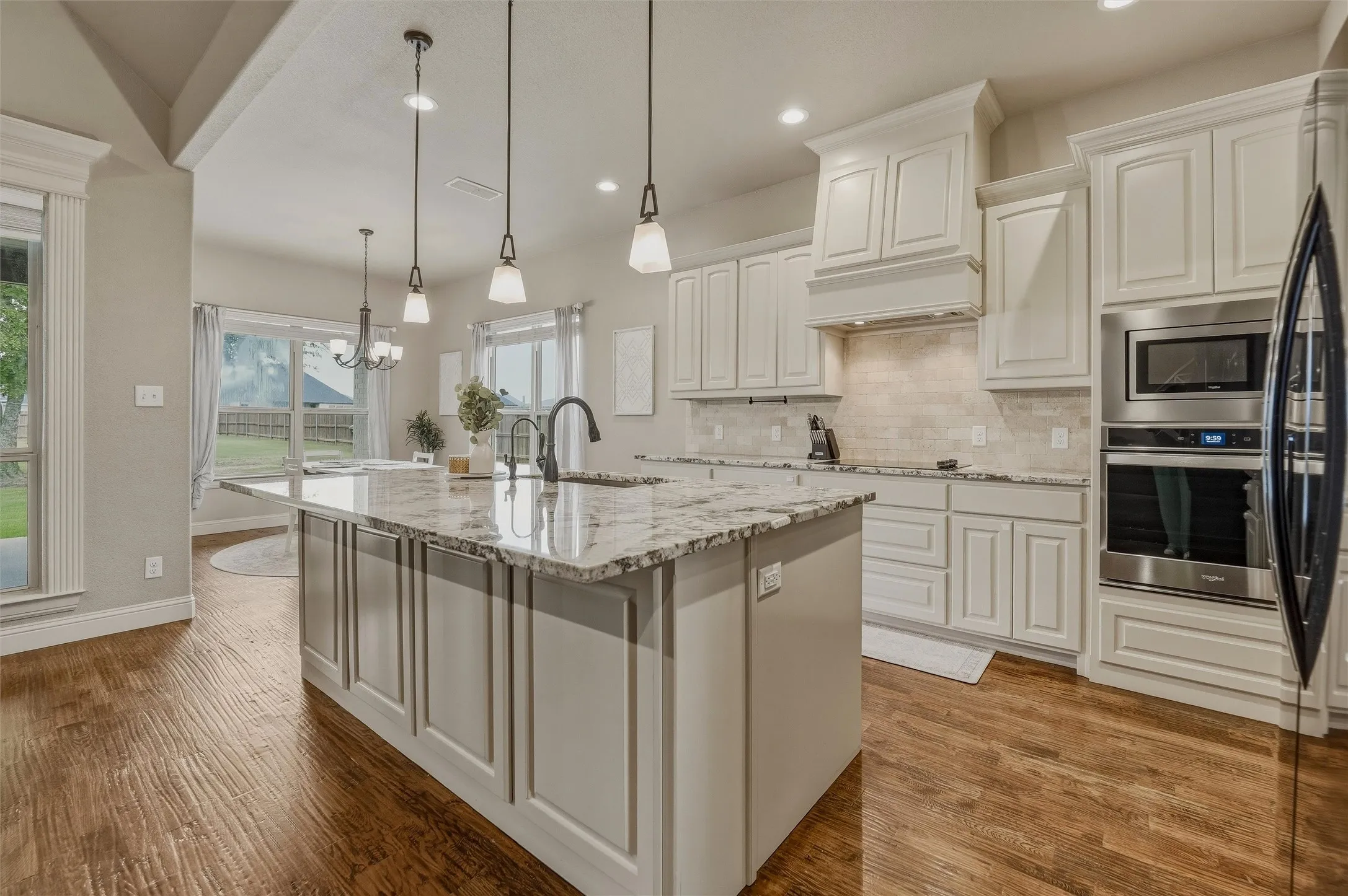 Single Family Residence For Sale in Johnson County , 125 Oak View Drive, Godley, Texas 76044, 4 Bedroom, 2 Bathroom, 2 Garage spaces, 2,198 Sqft, built in 2019, mls#21339783, Real Estate Agent in Godley, Homes For Sale in Johnson county, Homes For Sale in Godley, Realtor in Godley Texas, Real Estate Brokerage Independent Realty Texas, Luminita Cordes Realtor