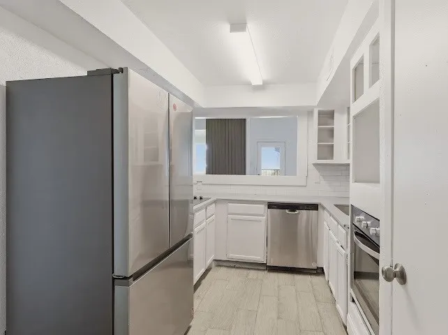 Condominium For Sale in Dallas County , 9696 Walnut Street 1304, Dallas, Texas 75243, 1 Bedroom, 2 Bathroom, Garage spaces, 903 Sqft, built in 1981, mls#21340892, Real Estate Agent in Dallas, Homes For Sale in Dallas county, Homes For Sale in Dallas, Realtor in Dallas Texas, Real Estate Brokerage Independent Realty Texas, Luminita Cordes Realtor