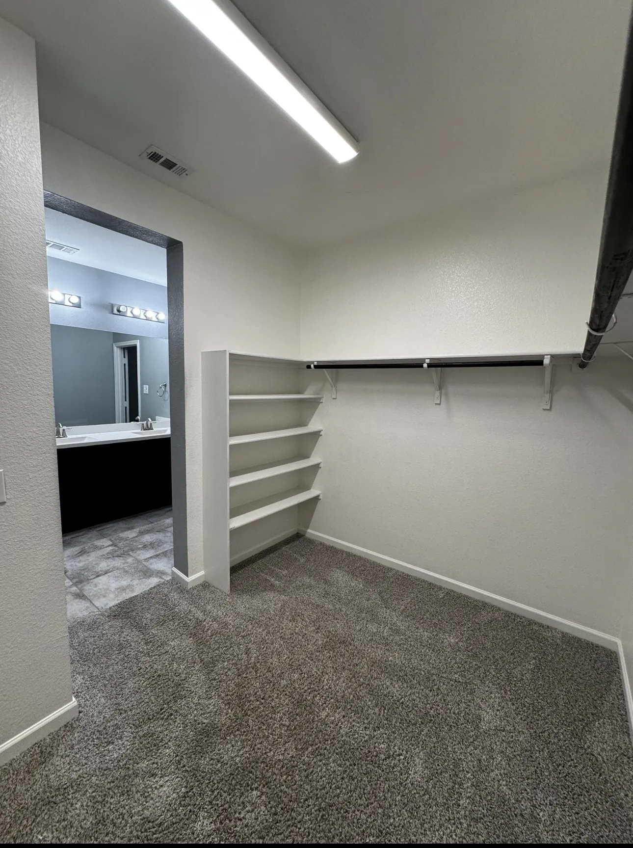 Single Family Residence For Sale in Kaufman County , 1592 Sugarberry Drive, Forney, Texas 75126, 5 Bedroom, 3 Bathroom, 3 Garage spaces, 3,086 Sqft, built in 2018, mls#21340277, Real Estate Agent in Forney, Homes For Sale in Kaufman county, Homes For Sale in Forney, Realtor in Forney Texas, Real Estate Brokerage Independent Realty Texas, Luminita Cordes Realtor